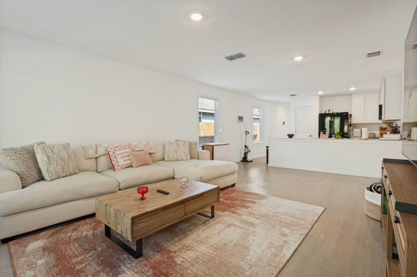 Wilmer House: 238 Willow Way