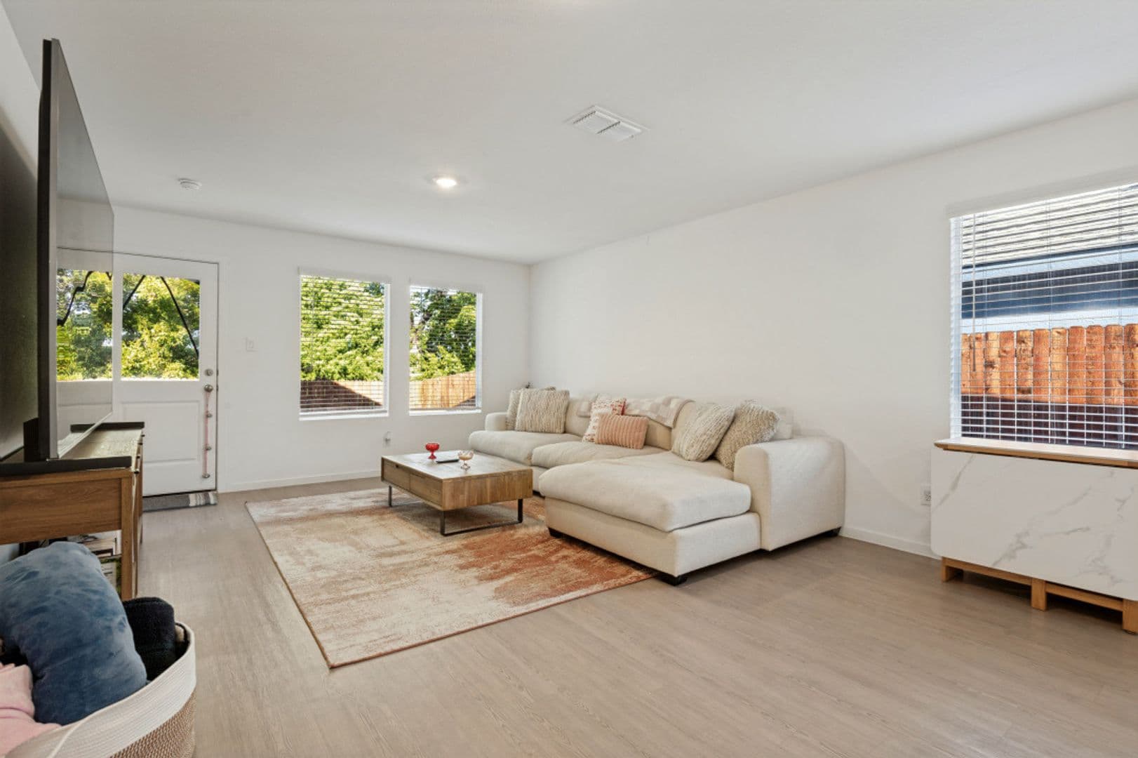 Wilmer House: 238 Willow Way