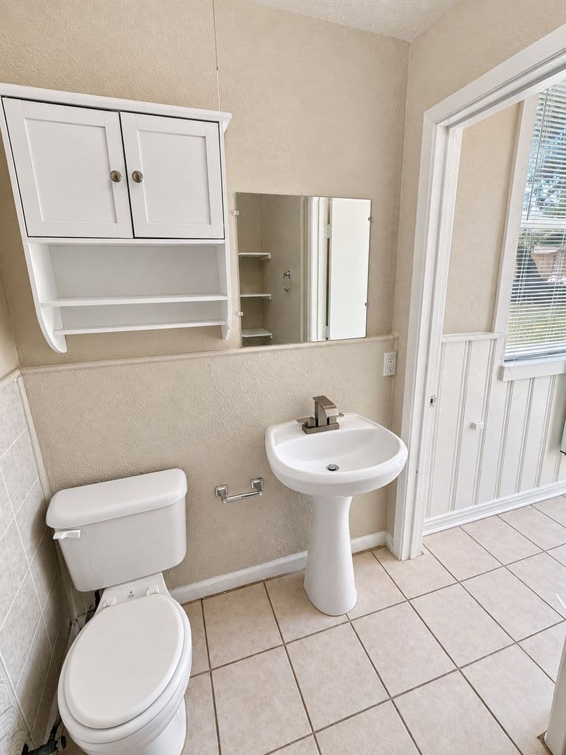 Garland House: 1514 Cedar Crest
