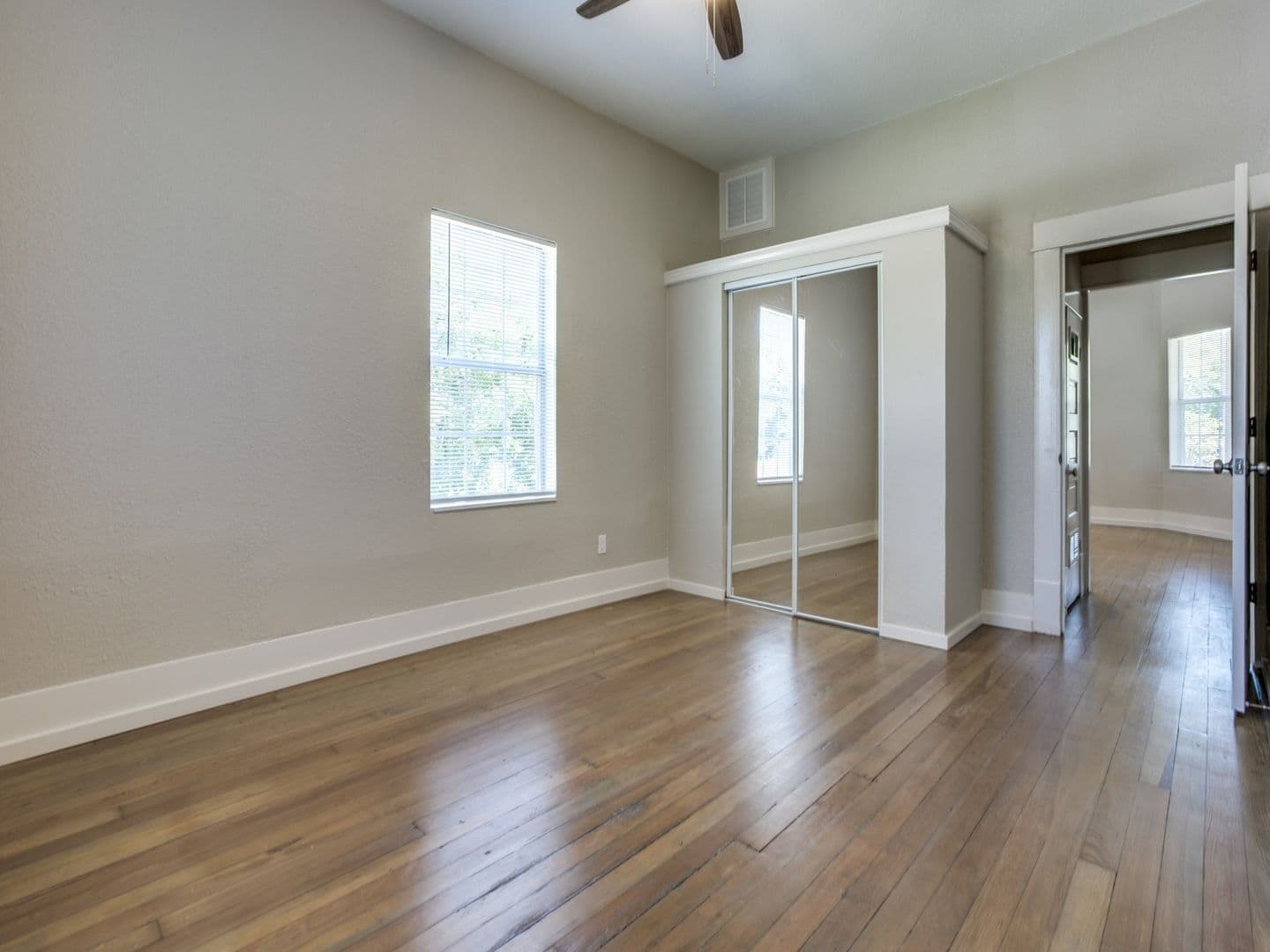 Denison House: 901 W. Morton