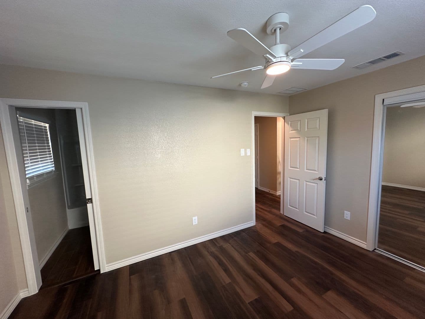 Garland House: 1418 Homestead