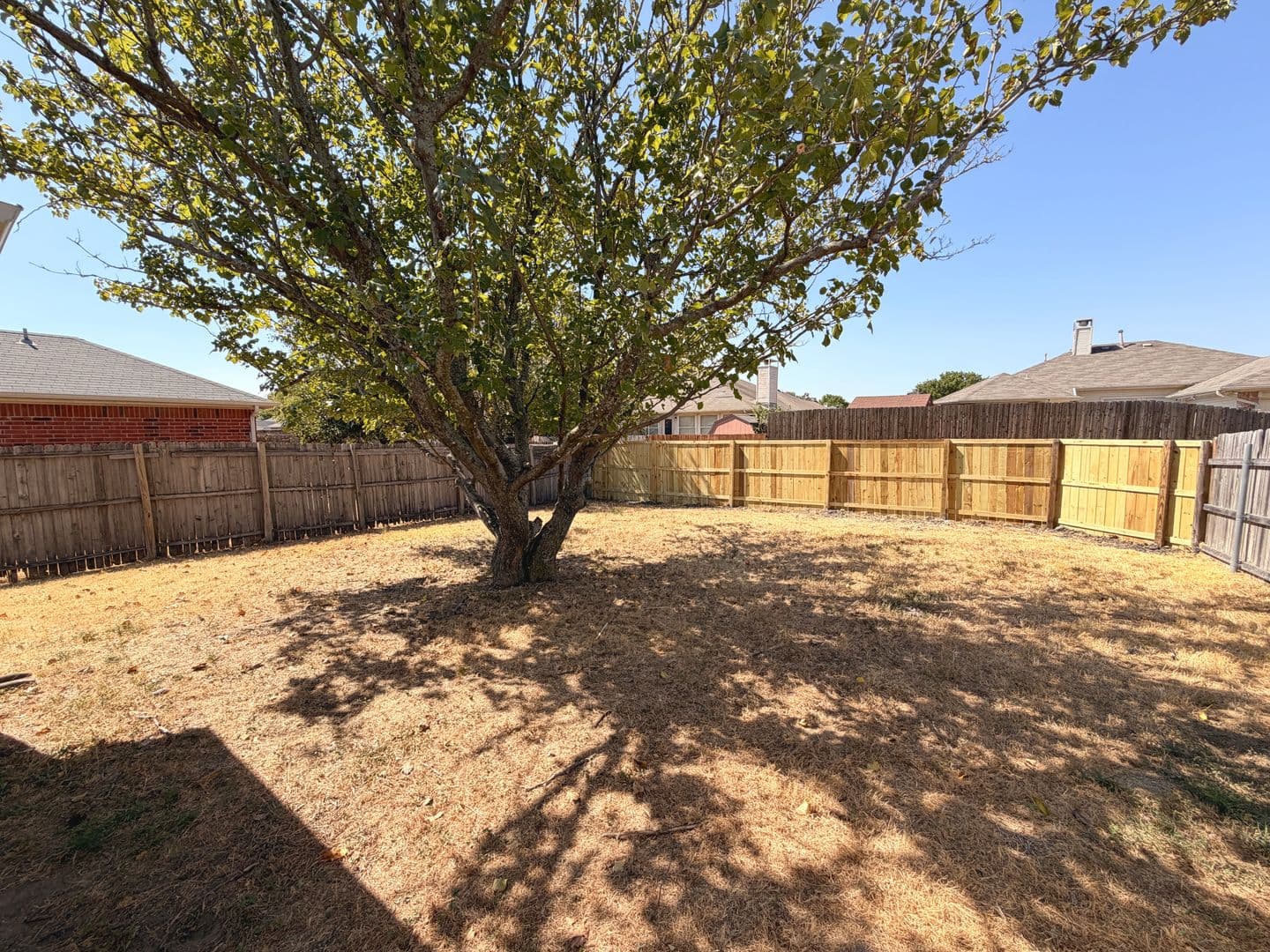 Mesquite House: 2617 Ash Creek