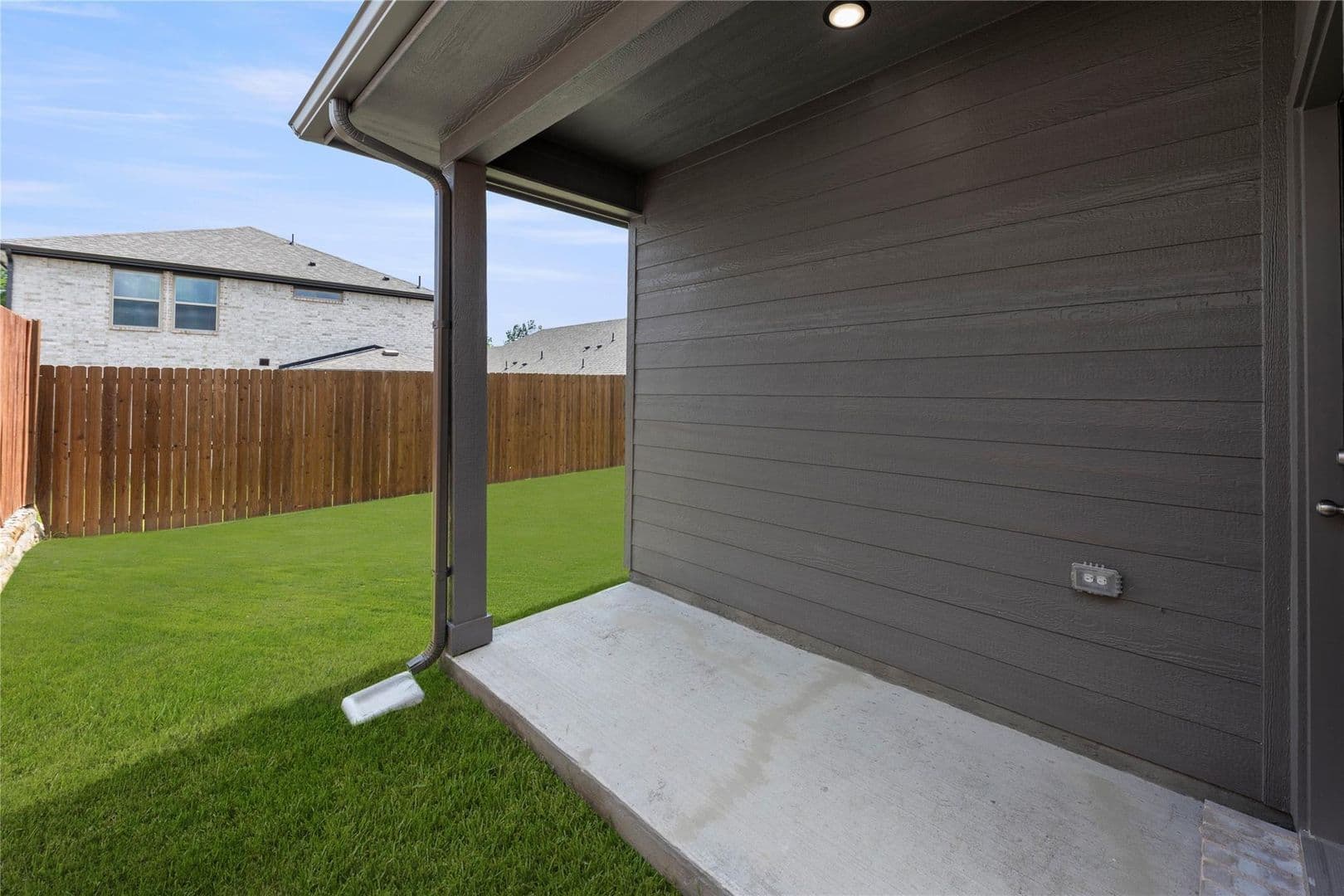 Melissa House: 3105 Sedge Grass Drive