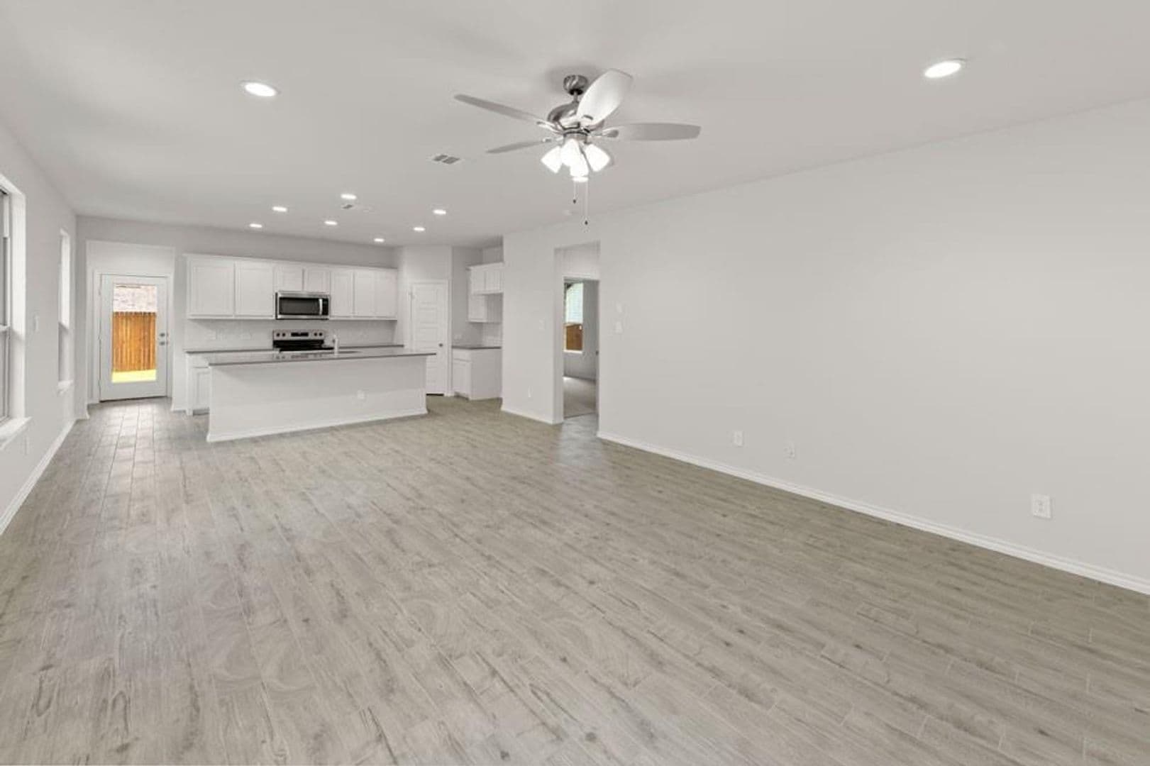 Melissa House: 3105 Sedge Grass Drive