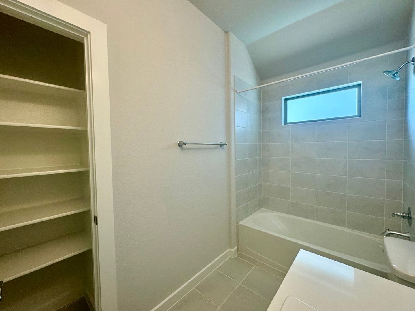 Melissa House: 1105 Mahogany Dr