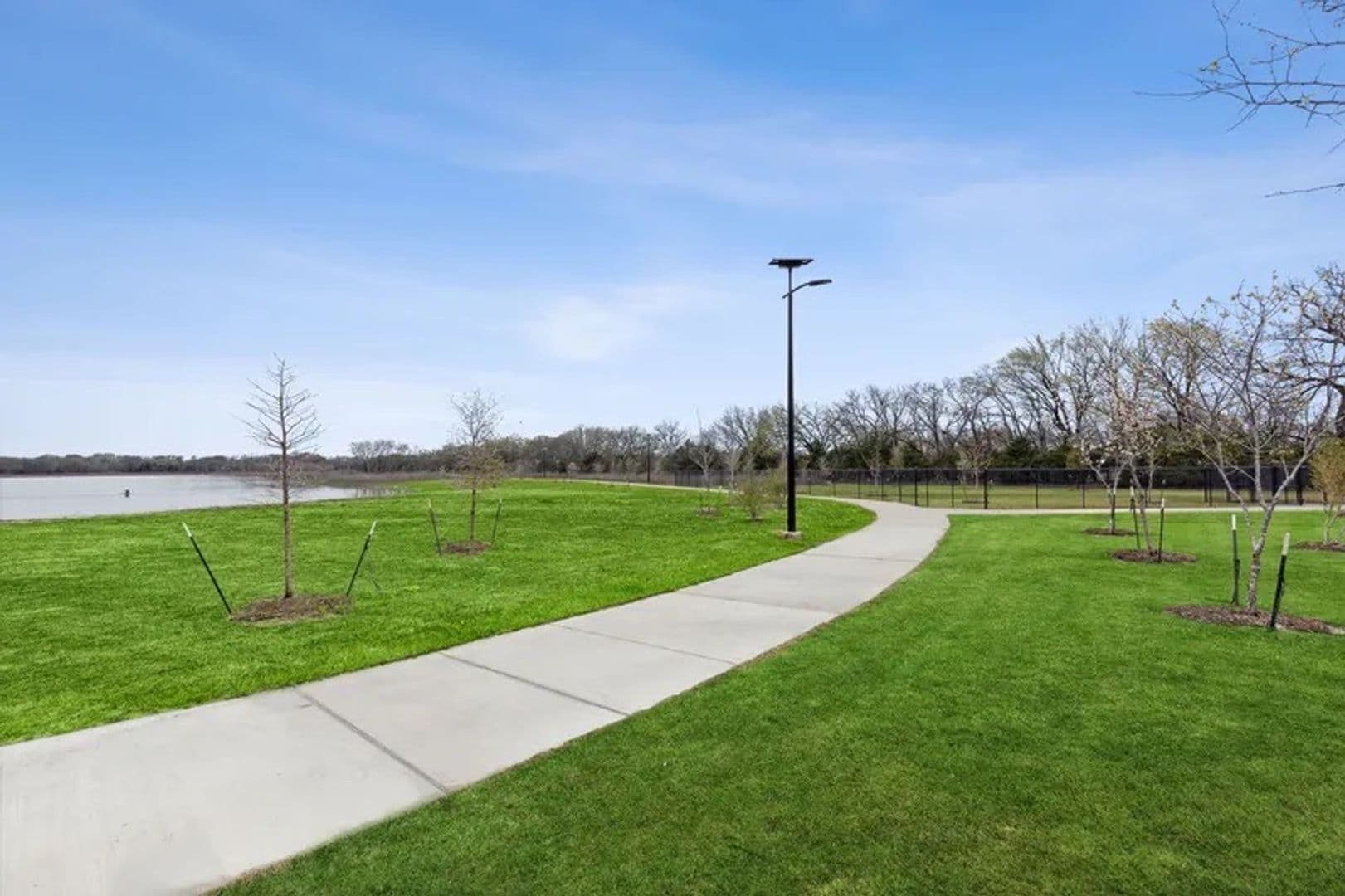 Melissa House: 1105 Mahogany Dr