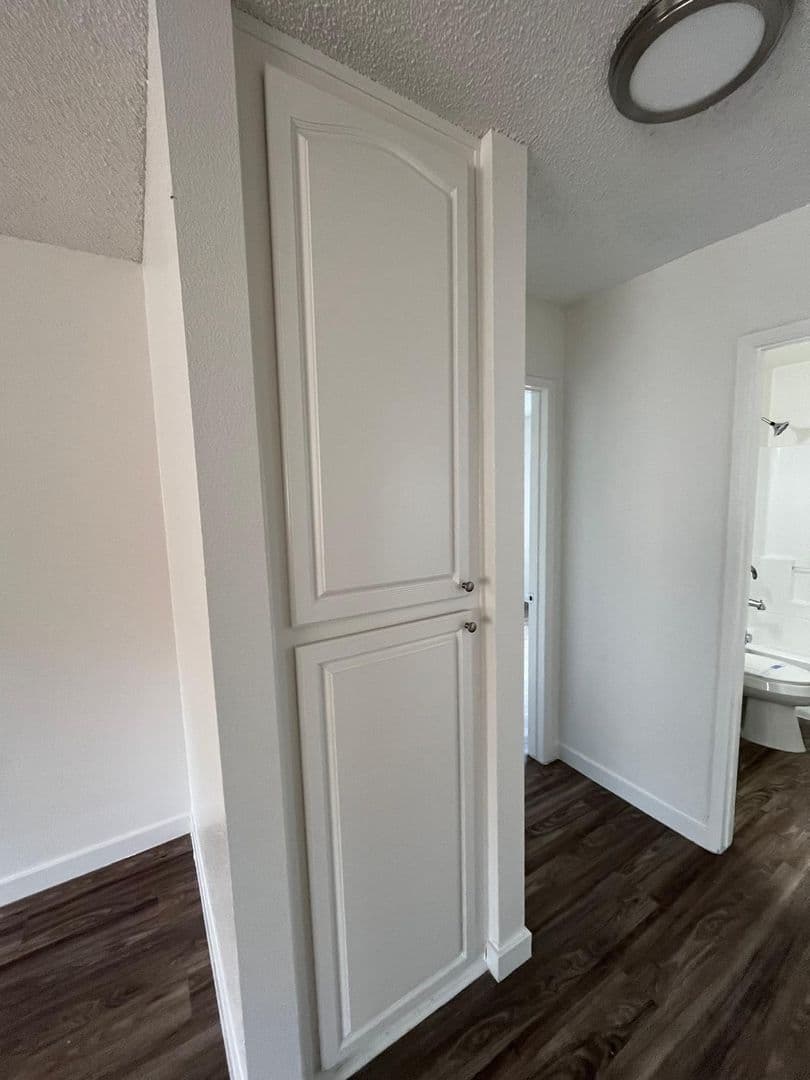 Imperial Beach Apartment: 1380 Hemlock ave