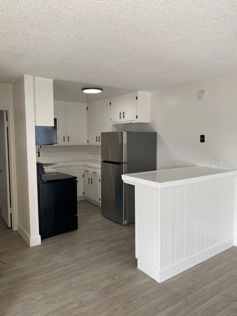 Imperial Beach Apartment: 269 Elder Avenue
