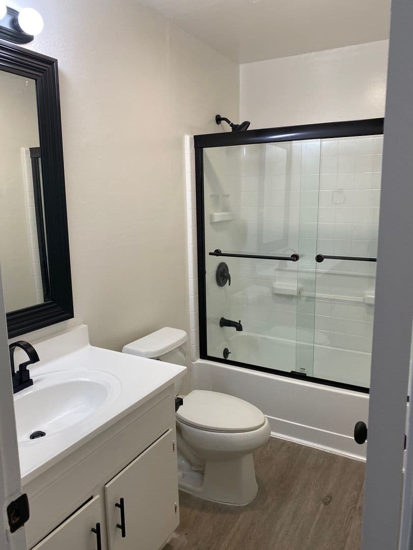 Imperial Beach Apartment: 269 Elder Avenue