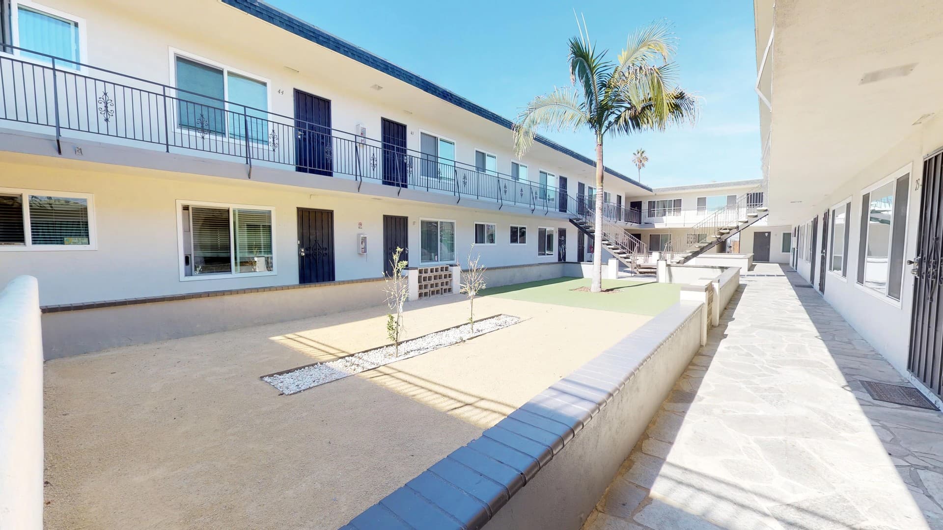 Chula Vista Apartment: 545 E St.