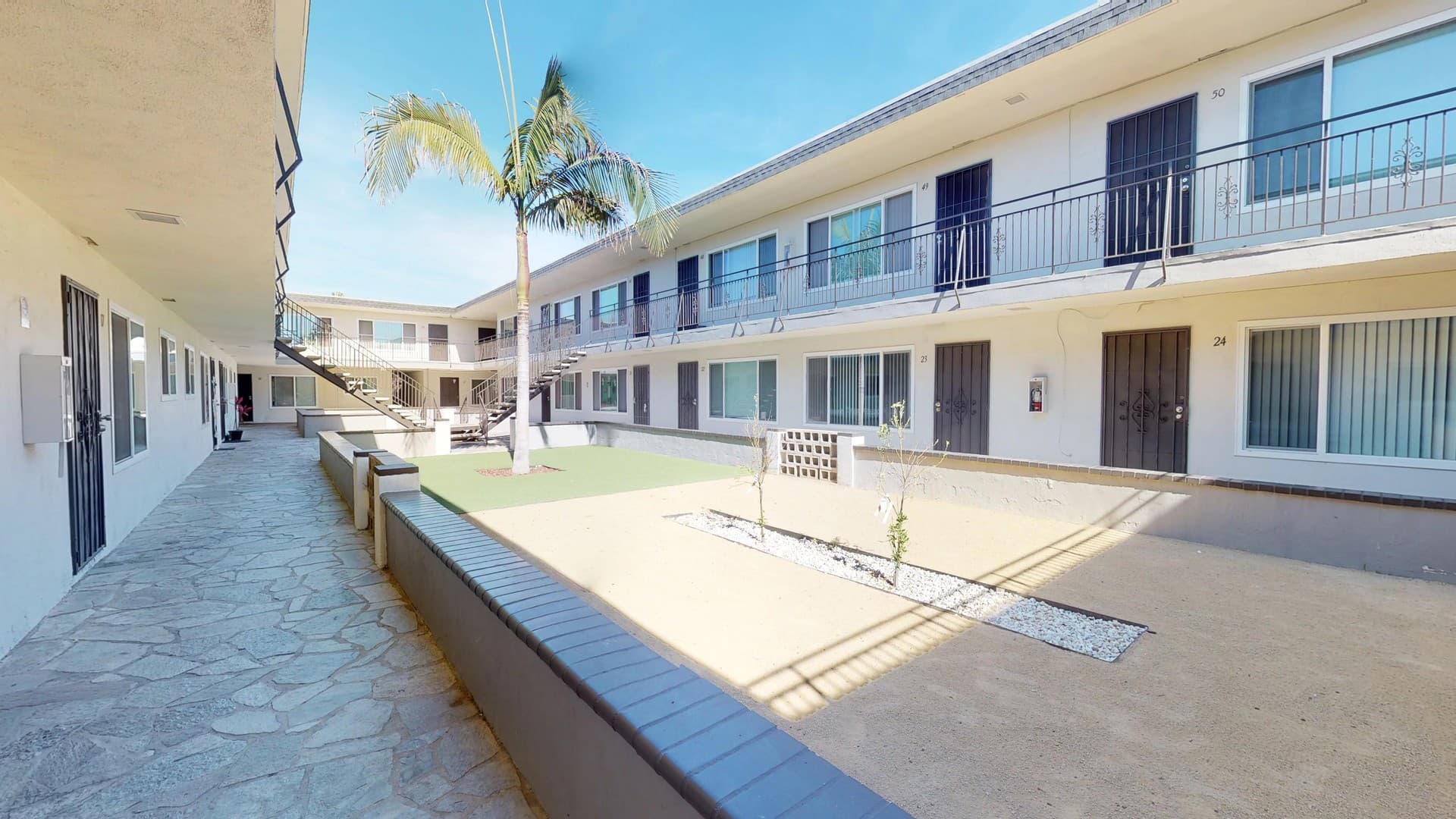 Chula Vista Apartment: 545 E St.