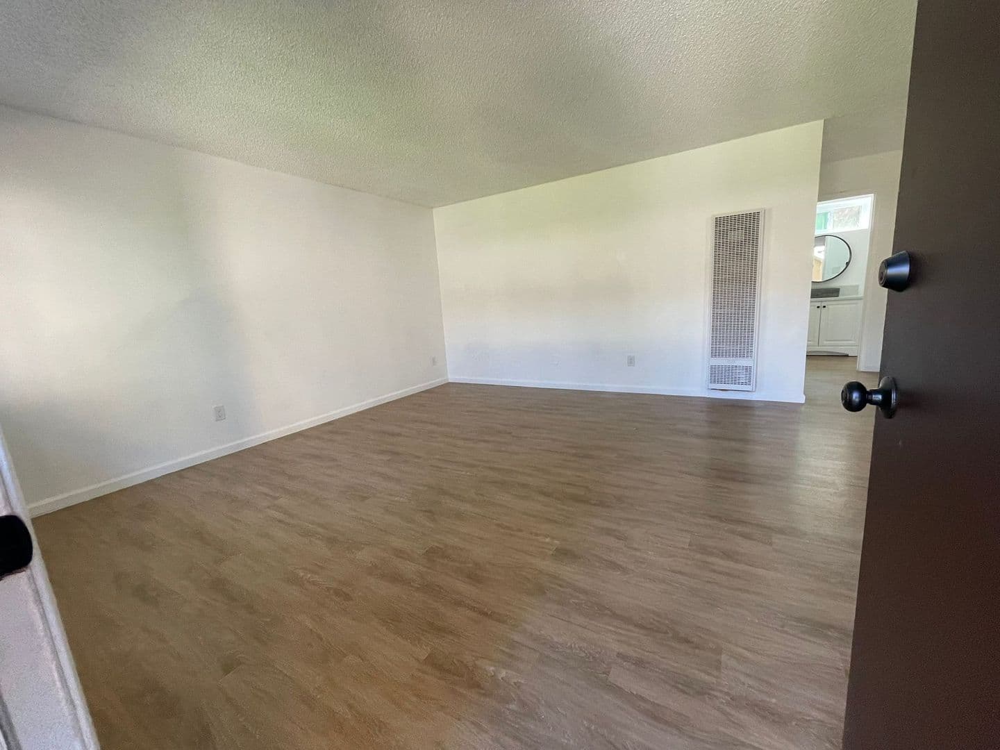 Chula Vista Apartment: 540 C st.