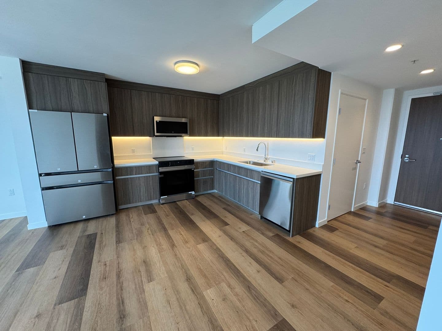 Honolulu Condo: 1515 Liona Street #2707
