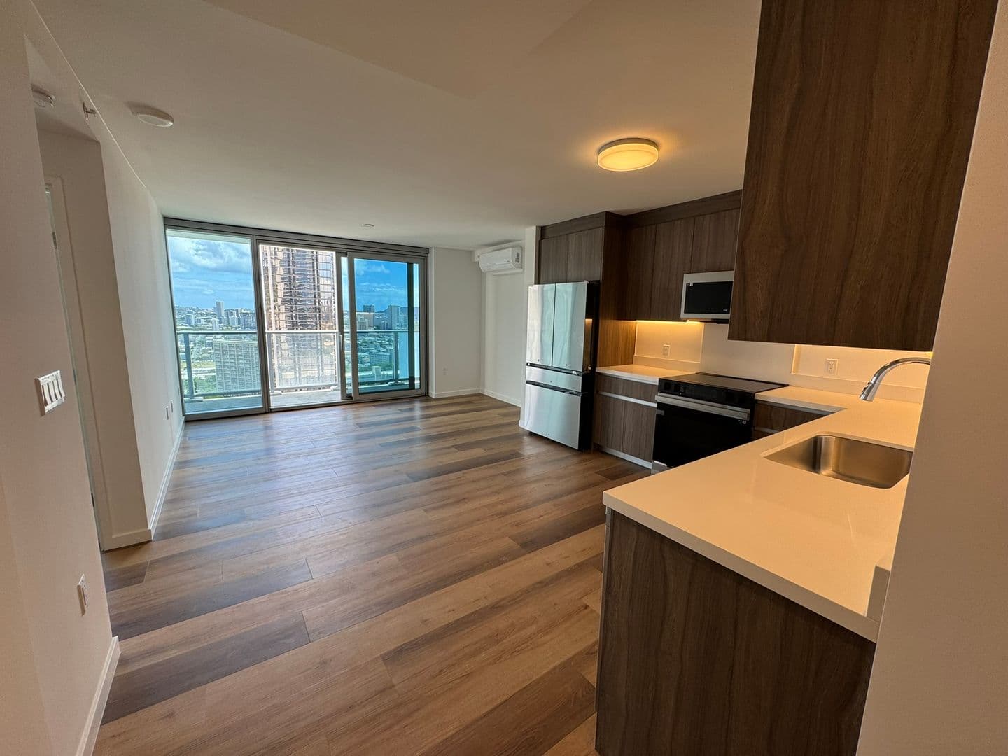 Honolulu Condo: 1515 Liona Street #2707