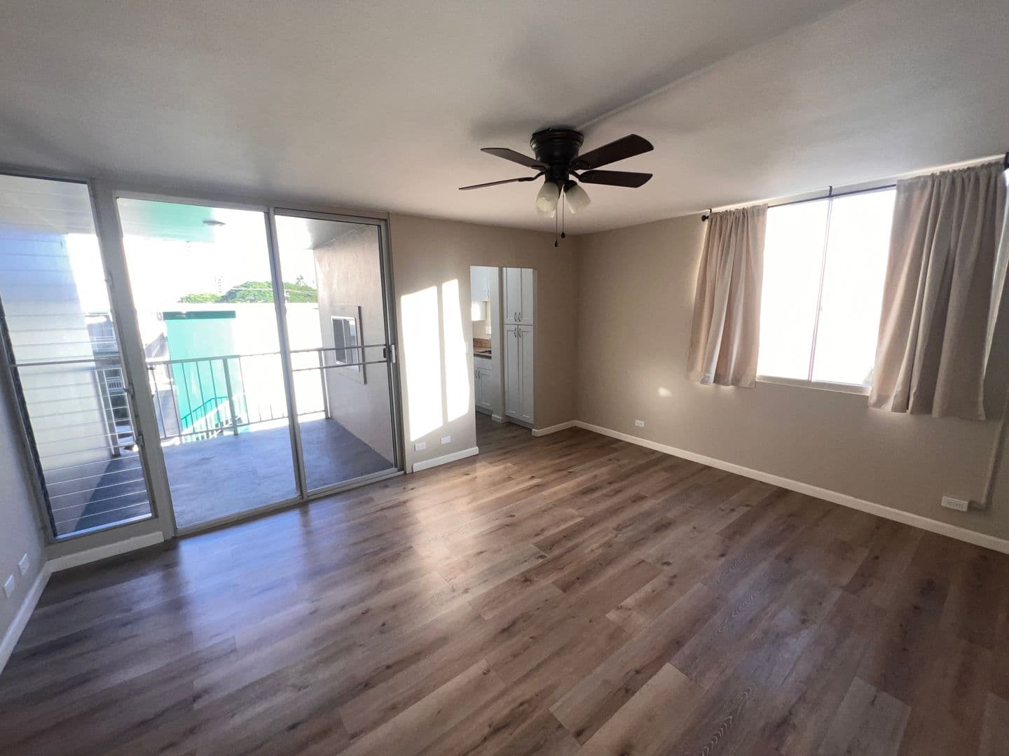 Honolulu Condo: 785 Kinau St. #203