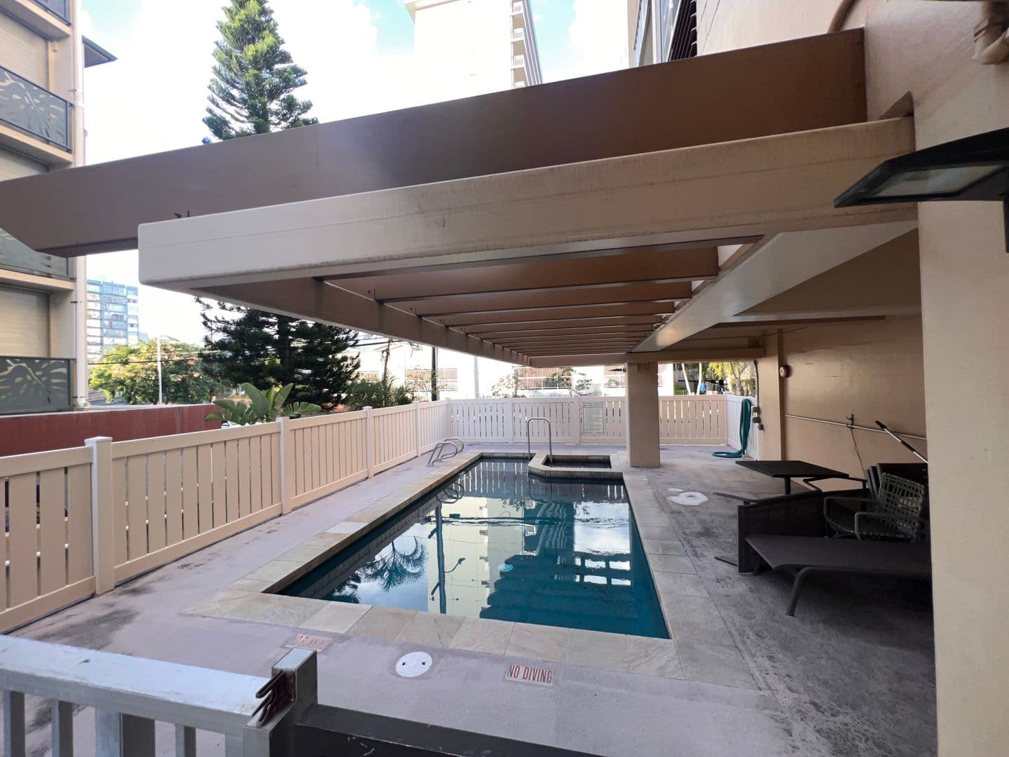 Honolulu Condo: 785 Kinau St. #203