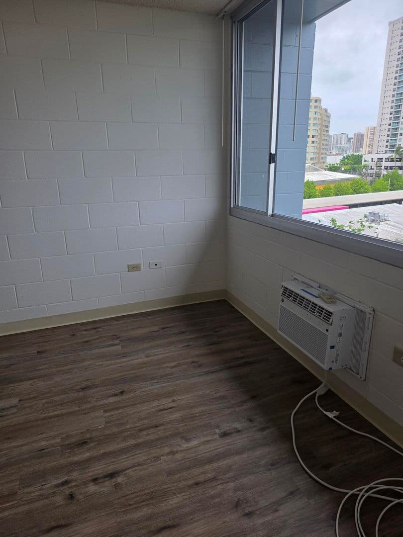 Honolulu Apartment: 1305 Makiki Street