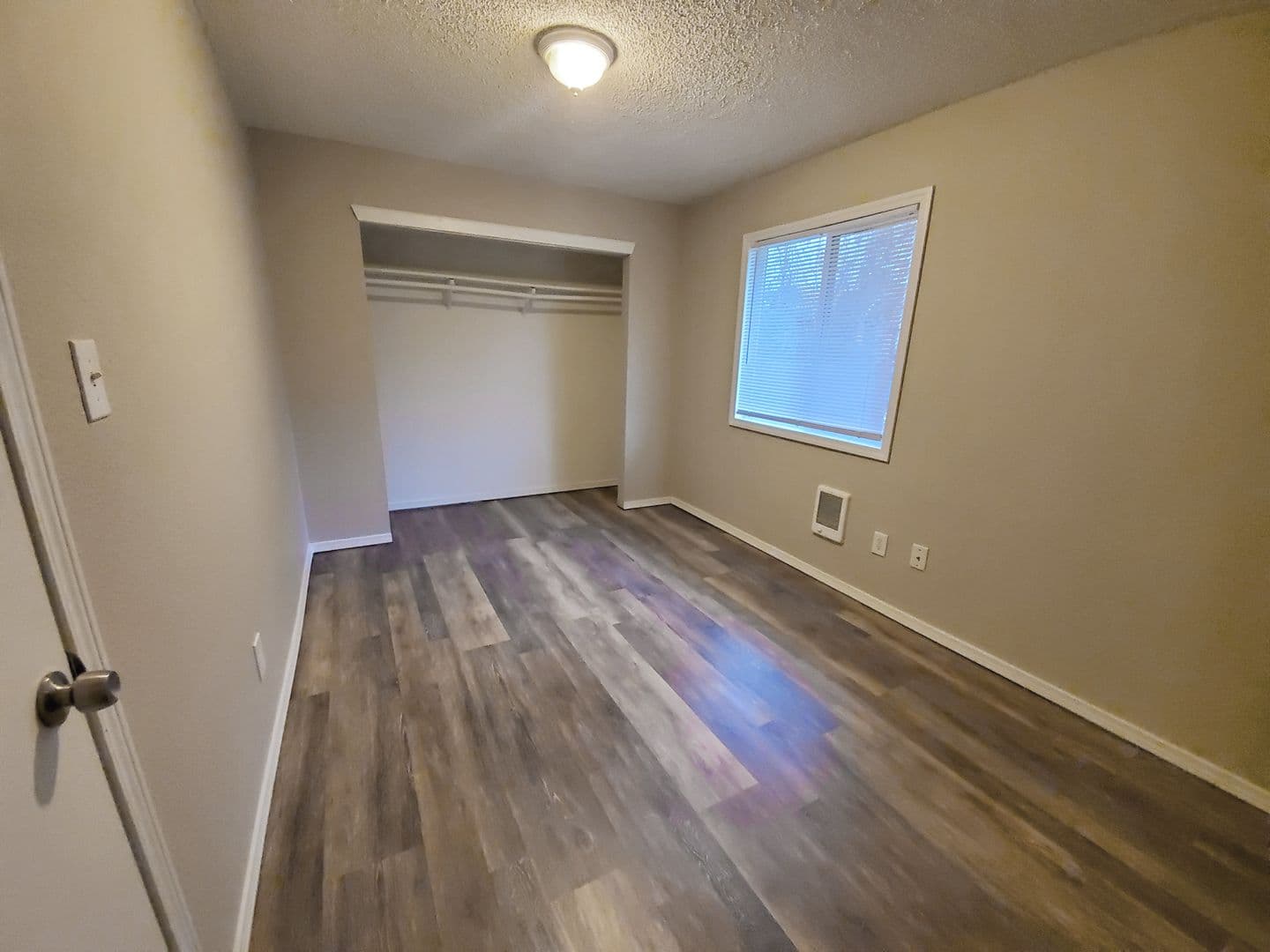 Milwaukie Multiplex: 13214 - 13320 River Rd