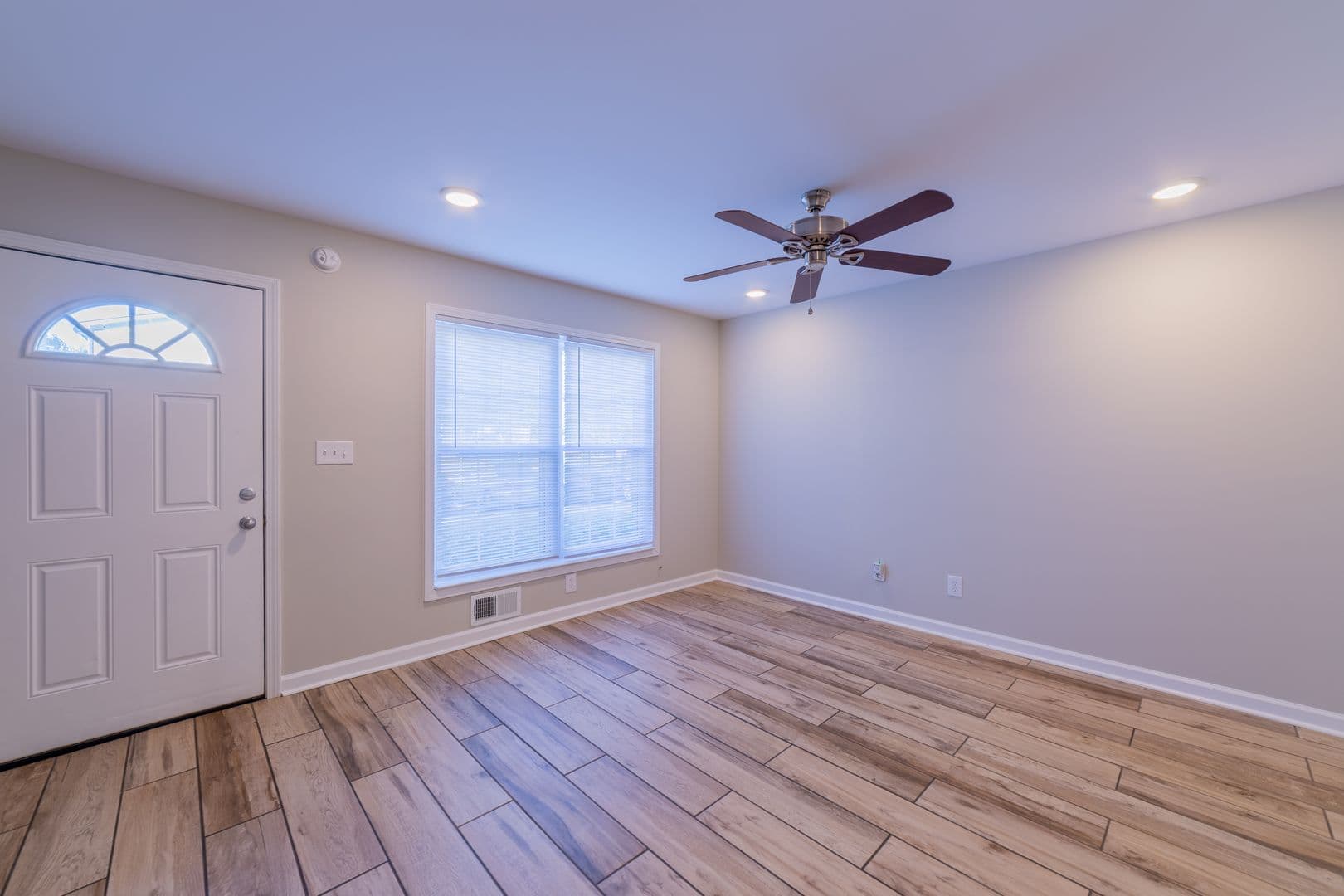 Marietta Townhome: 676 Horizon Place