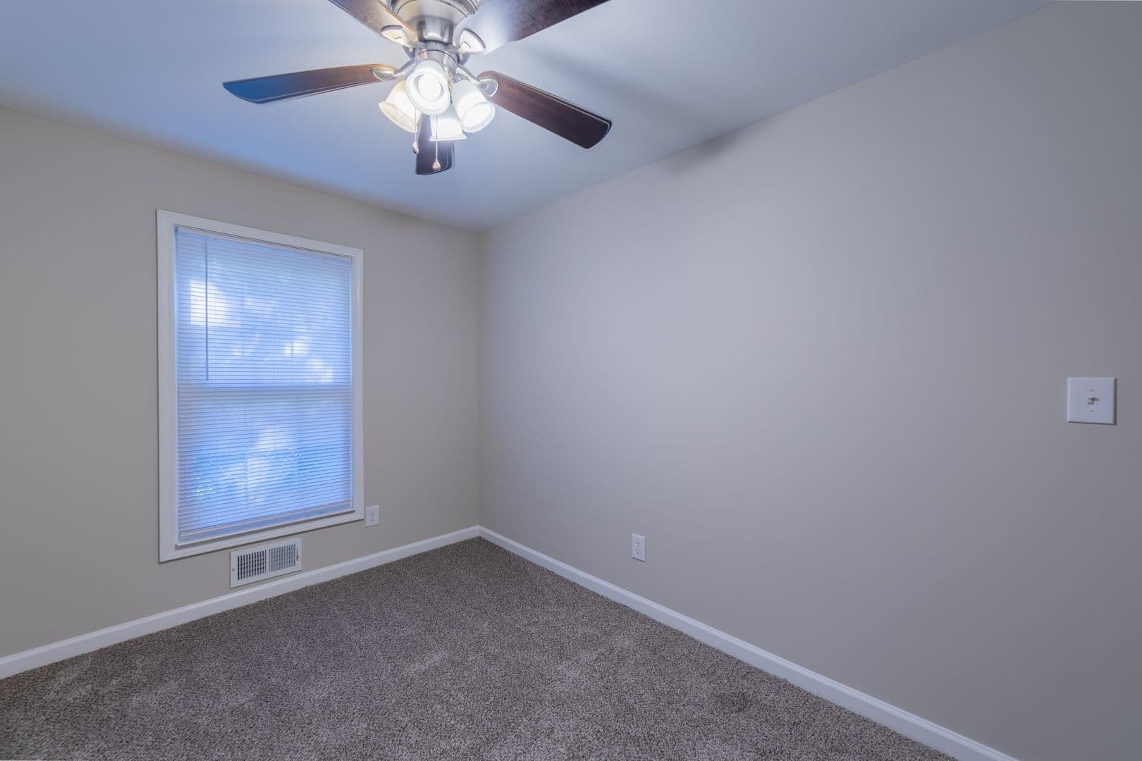 Marietta Townhome: 676 Horizon Place