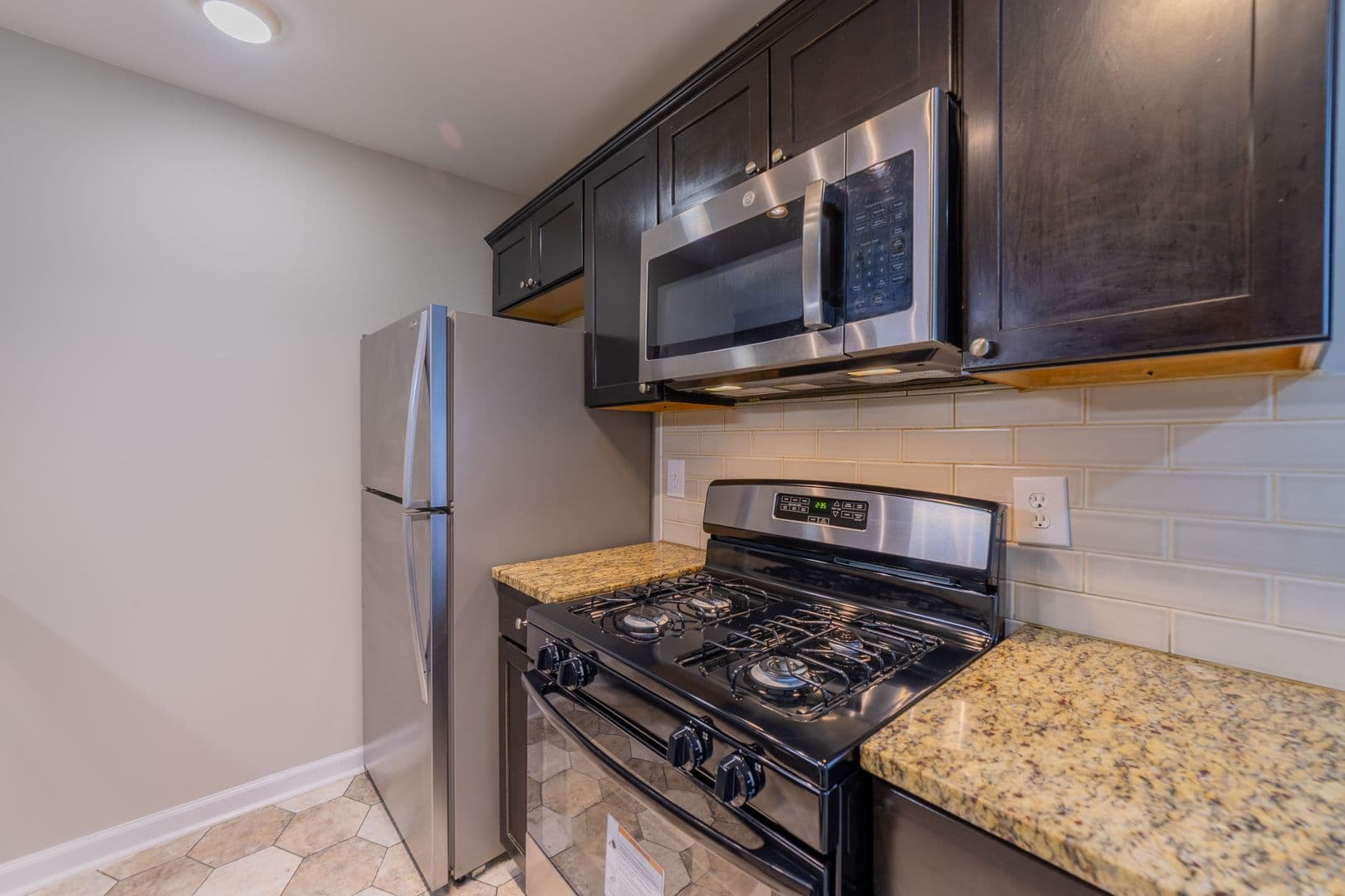 Marietta Townhome: 676 Horizon Place