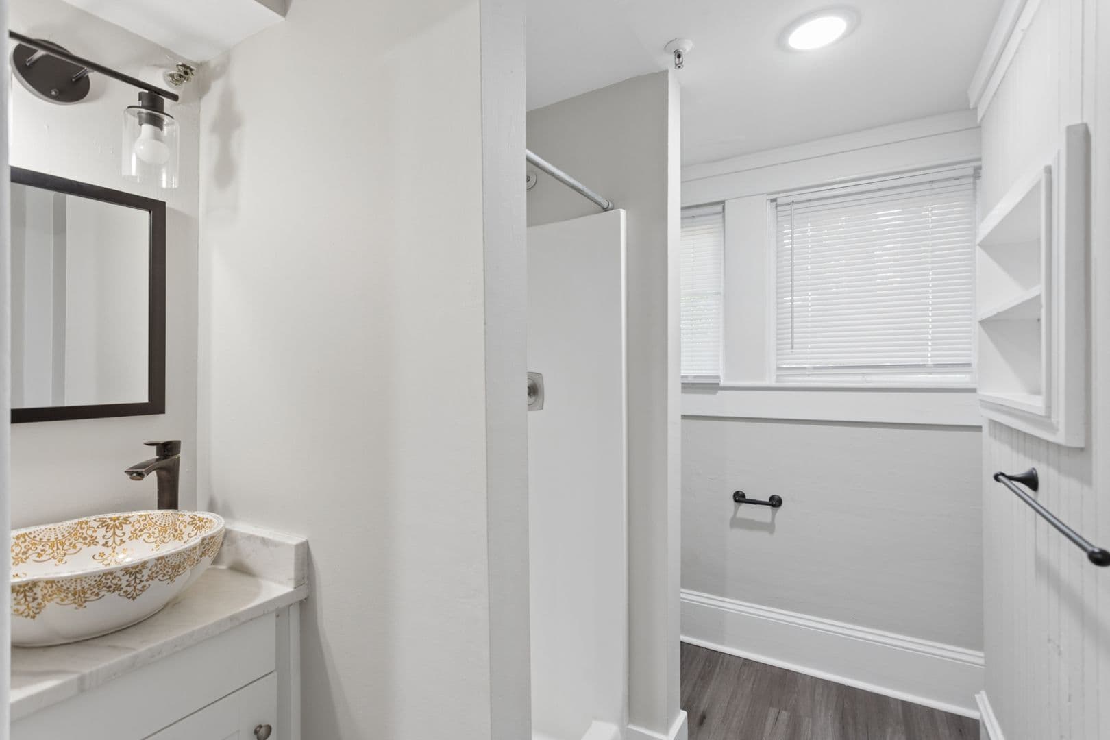 Marietta Apartment: 39 Trammell St SW