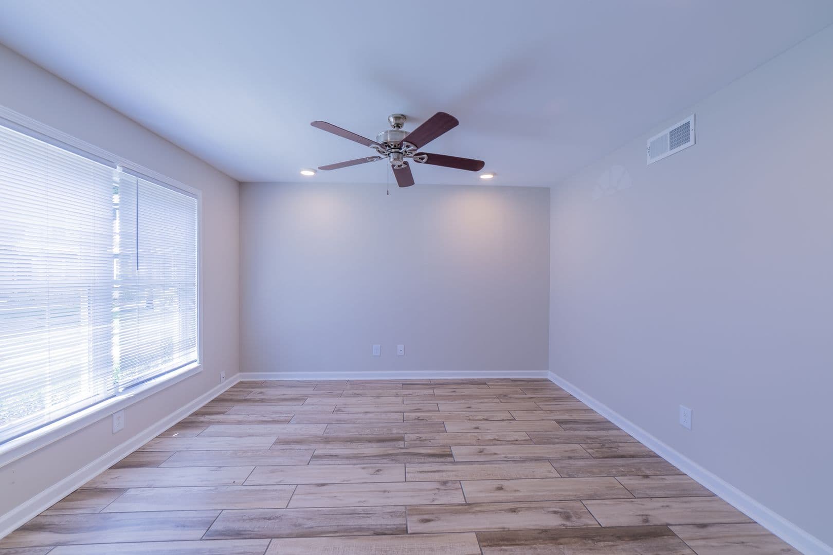 Marietta Townhome: 676 Horizon Place