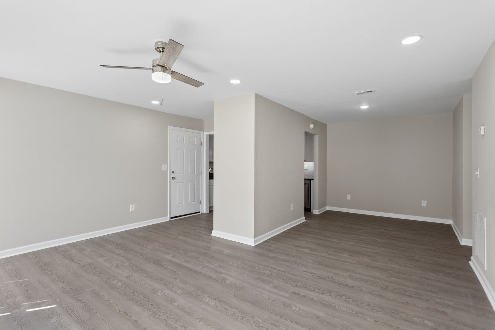 Marietta Apartment: 860 Franklin Gtwy SE