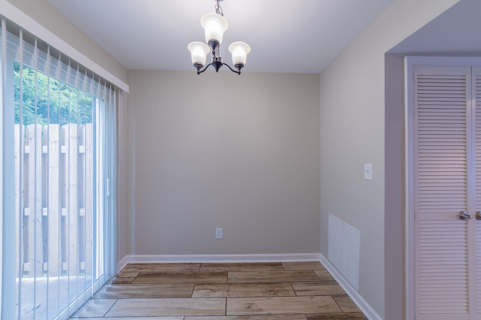 Marietta Townhome: 676 Horizon Place