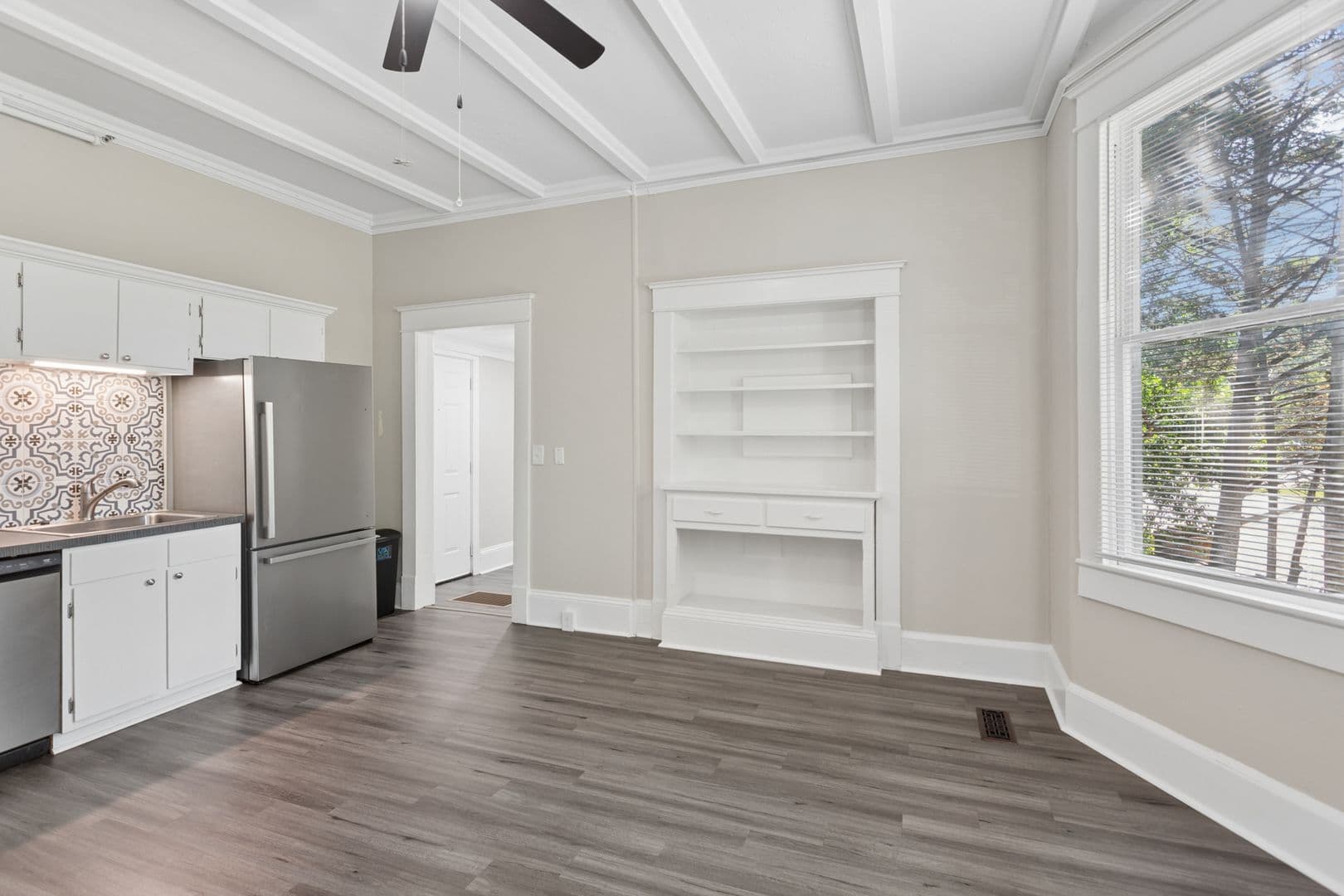 Marietta Apartment: 39 Trammell St SW