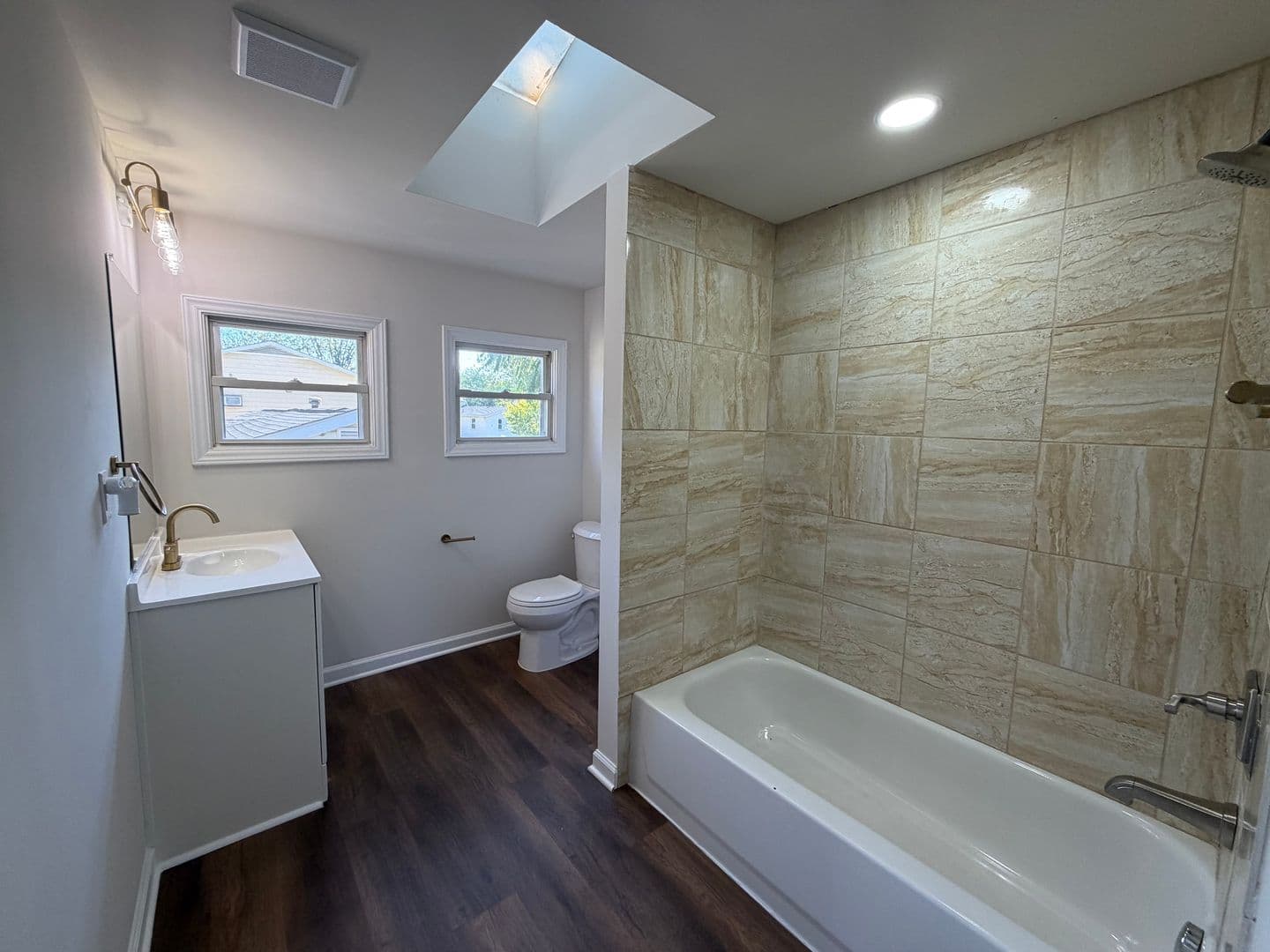 Charlottesville House: 908 Rives Street