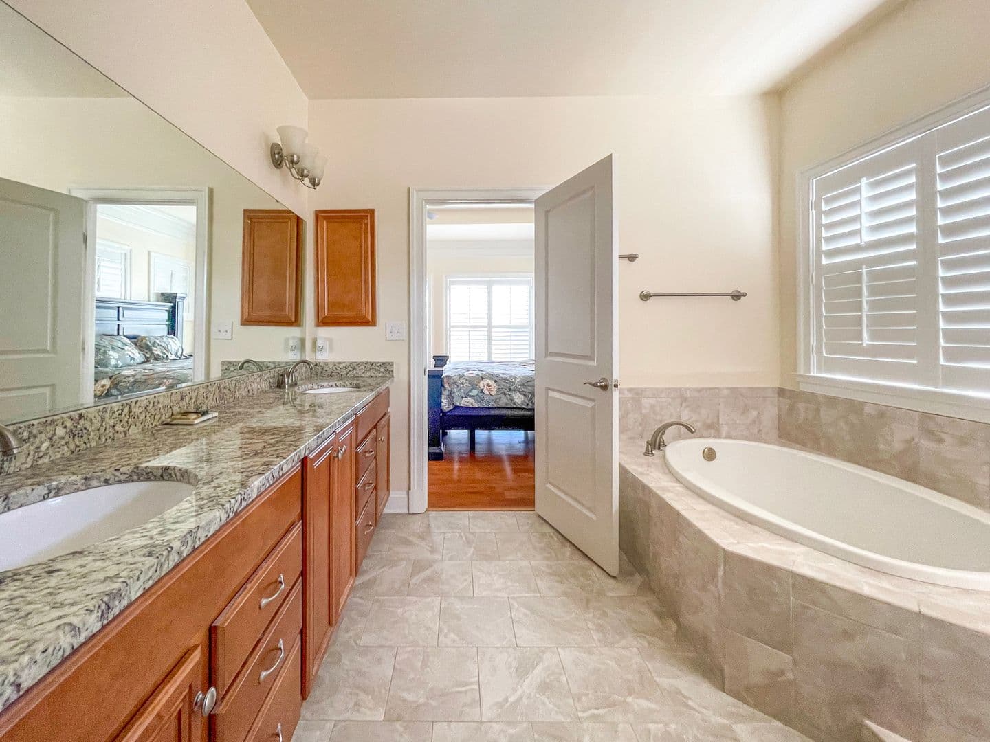 Crozet House: 6883 Birmingham Drive