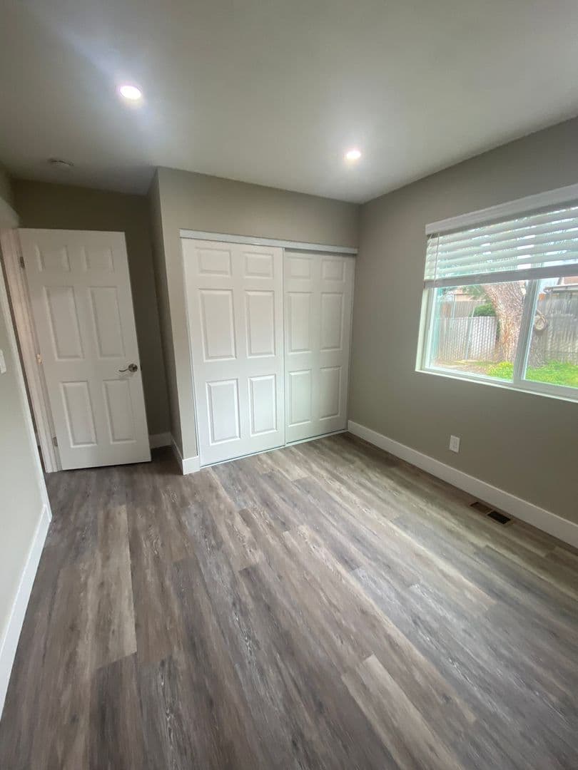 Vallejo House: 196 Platt Ct