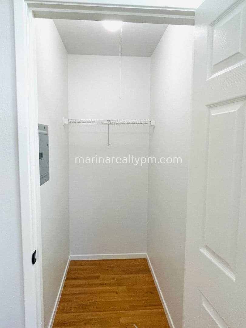 Vallejo Apartment: 45 Wilson Ave