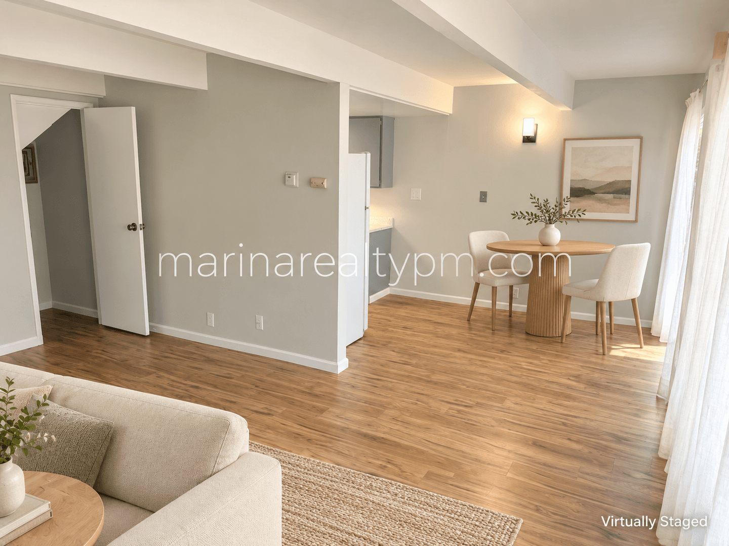 Vallejo Apartment: 240 Holly St. #1-14