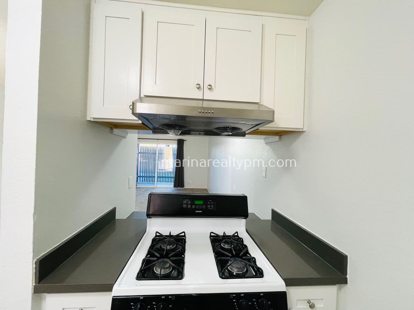 San Pablo Apartment: 1230 Brookside Drive