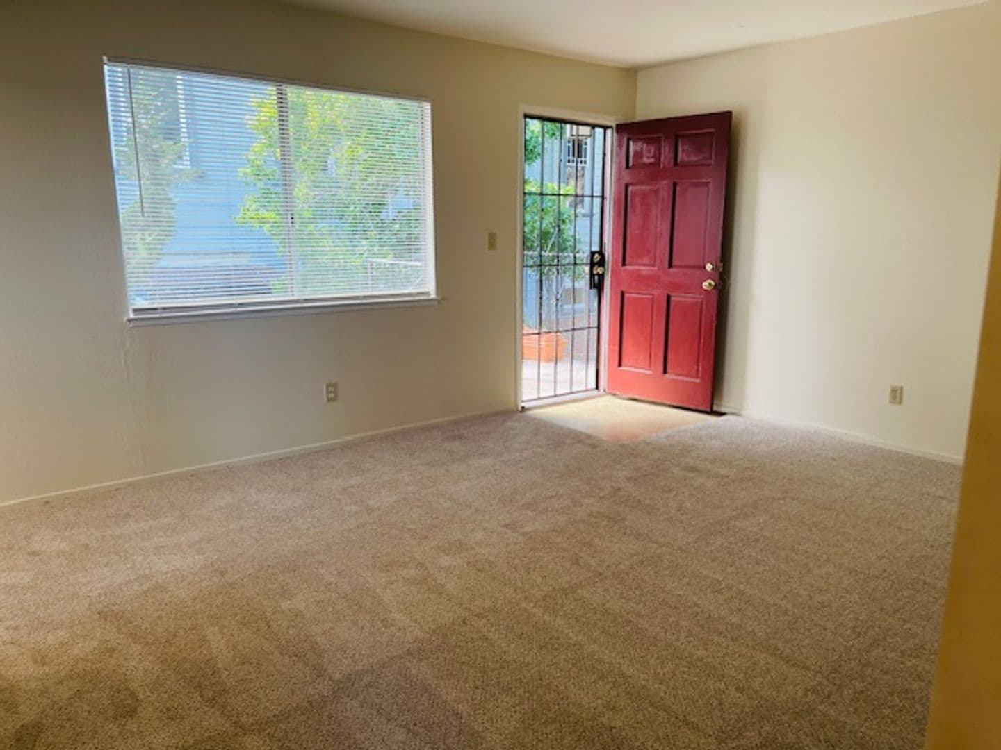 Vallejo Apartment: 411 - 417 Florida St