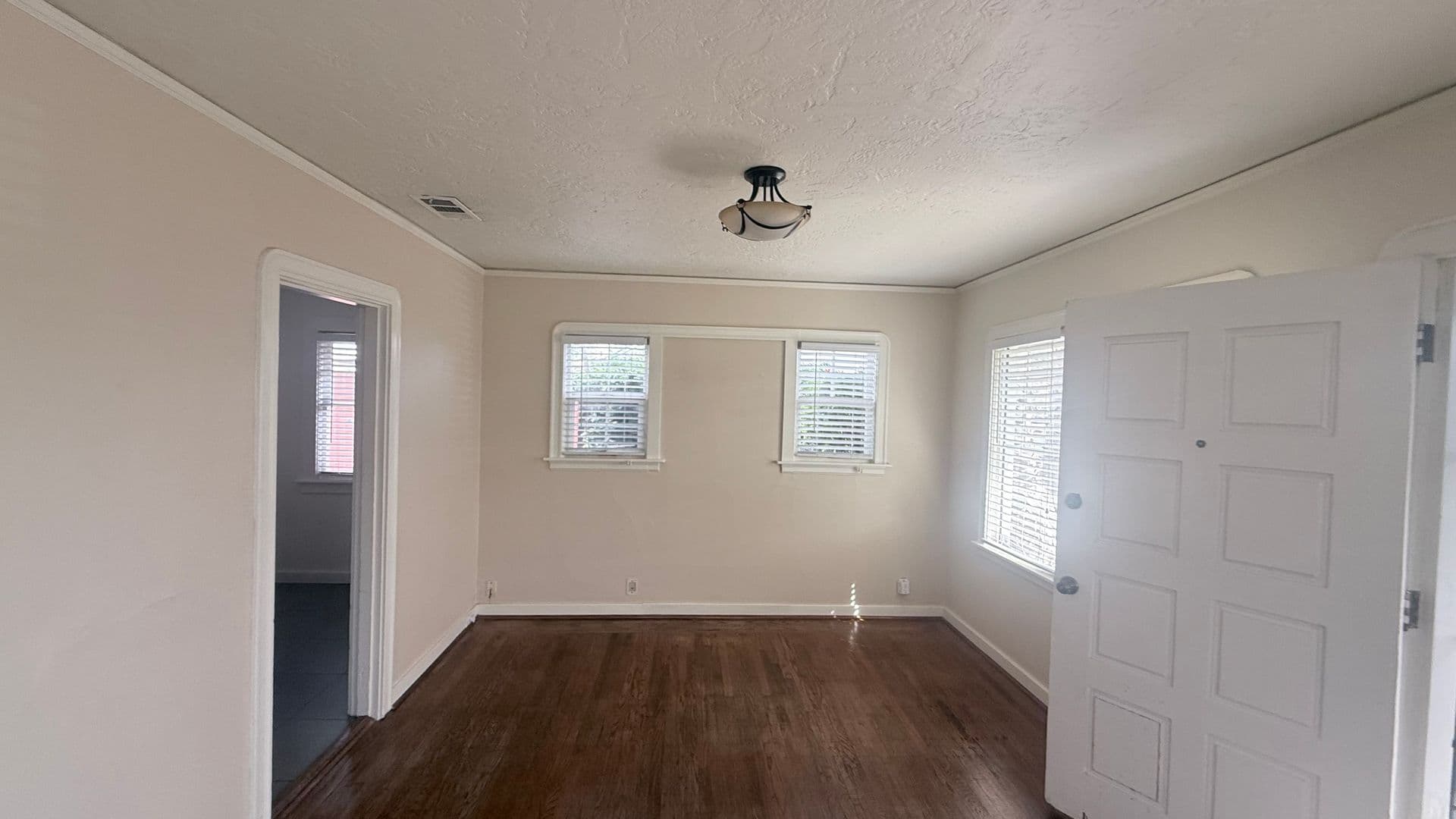 Vallejo House: 332 Indiana St