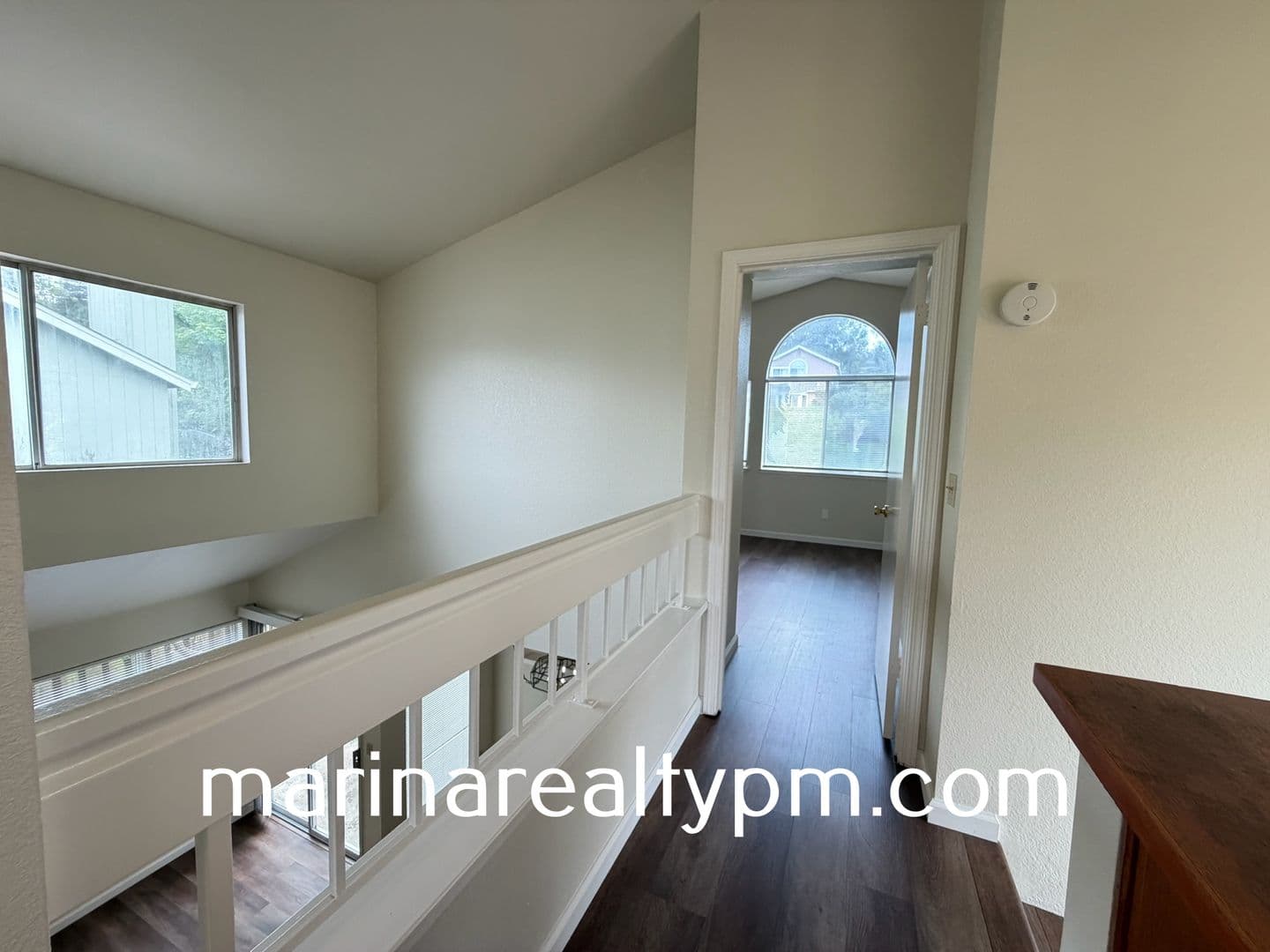 Vallejo House: 115 James River Rd