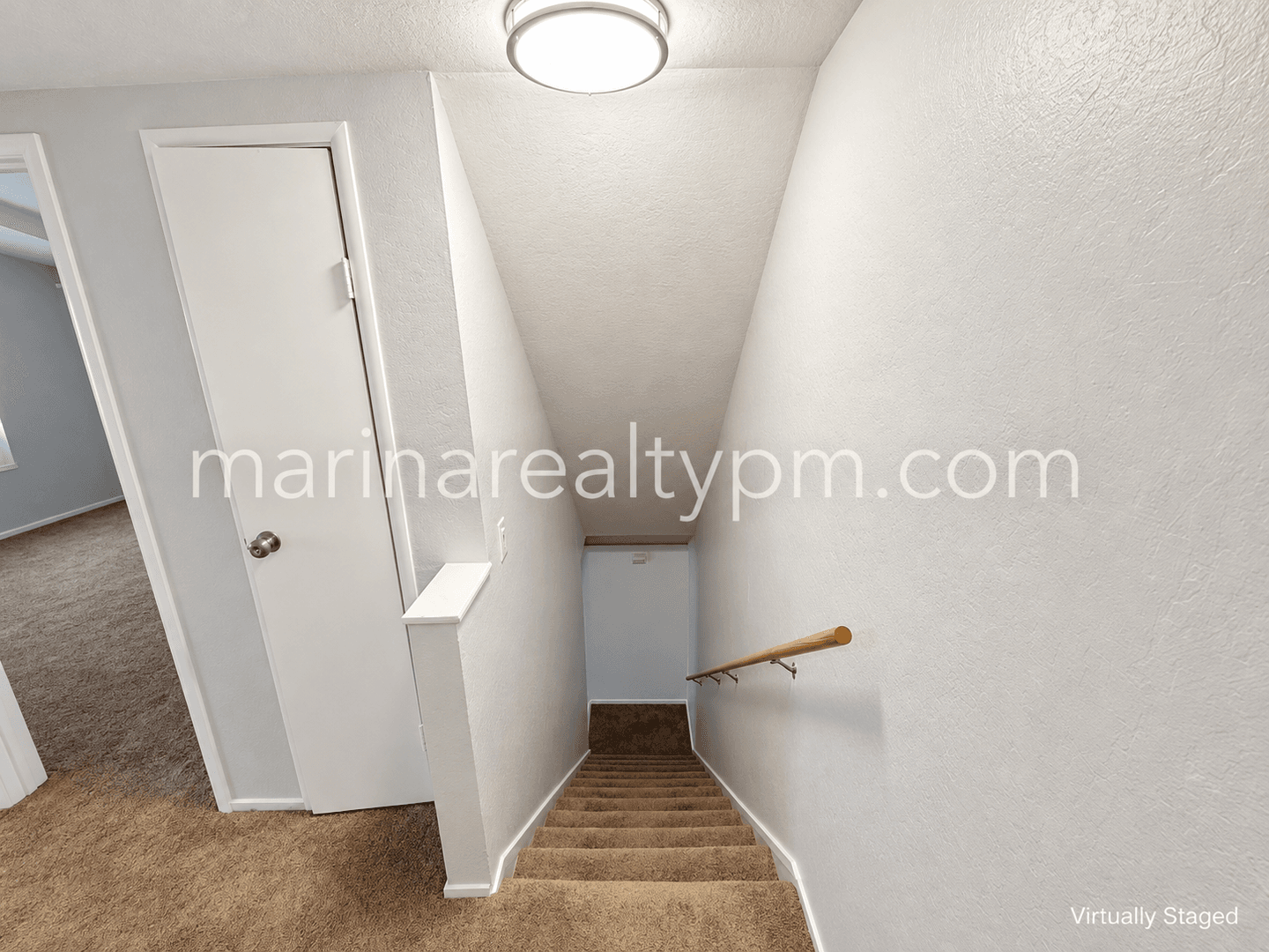 Vallejo Apartment: 240 Holly St. #1-14