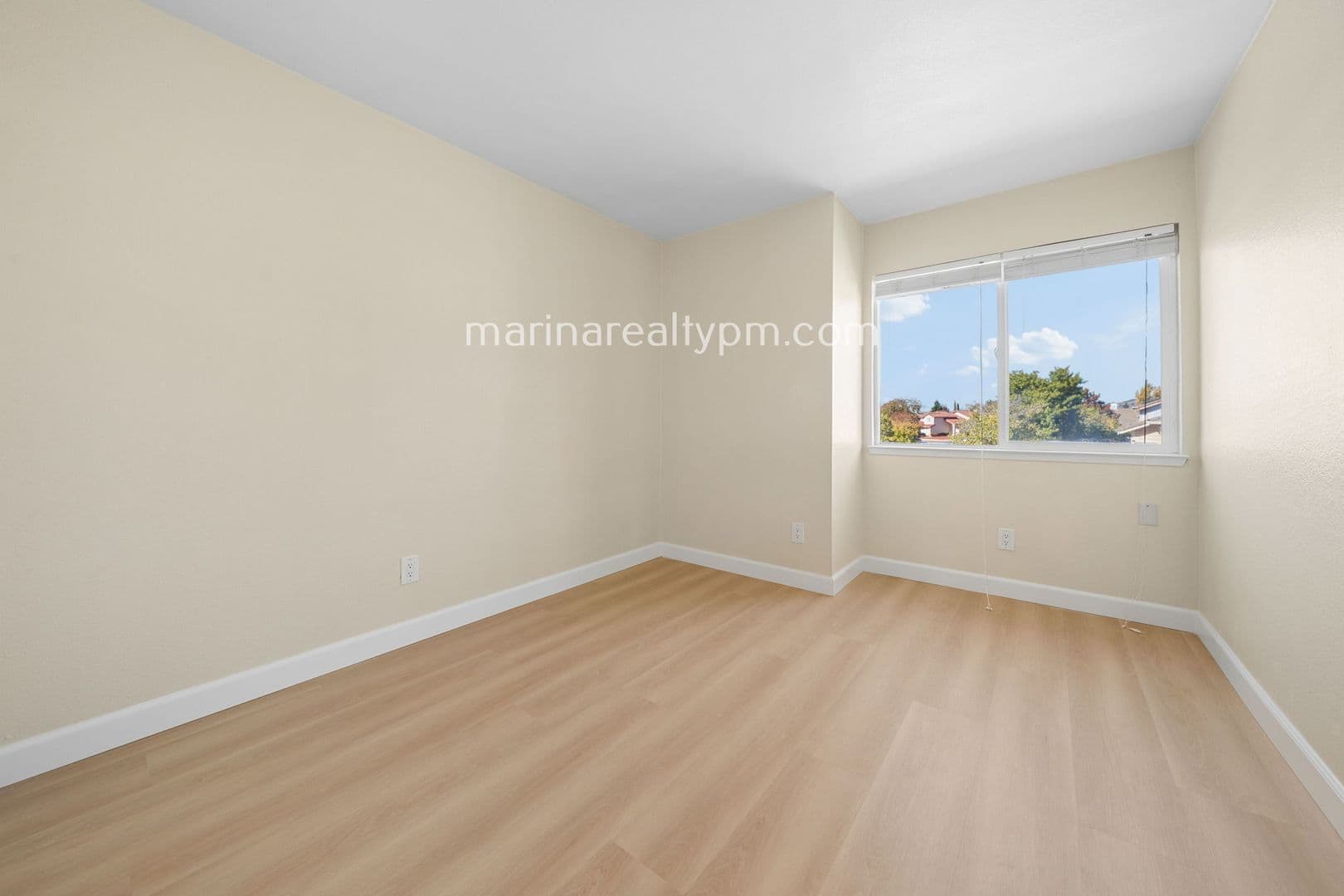 Vallejo House: 103 Bolton Way Vallejo
