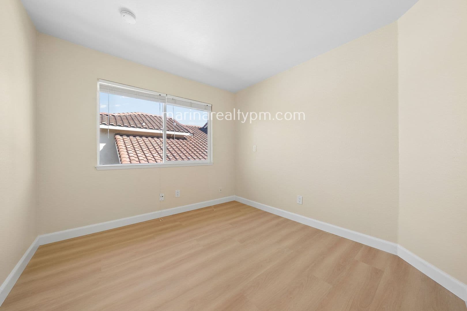 Vallejo House: 103 Bolton Way Vallejo