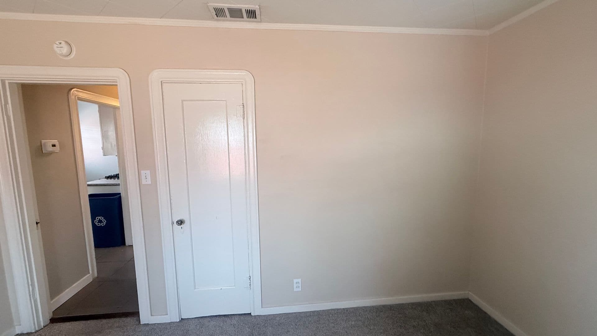 Vallejo House: 332 Indiana St