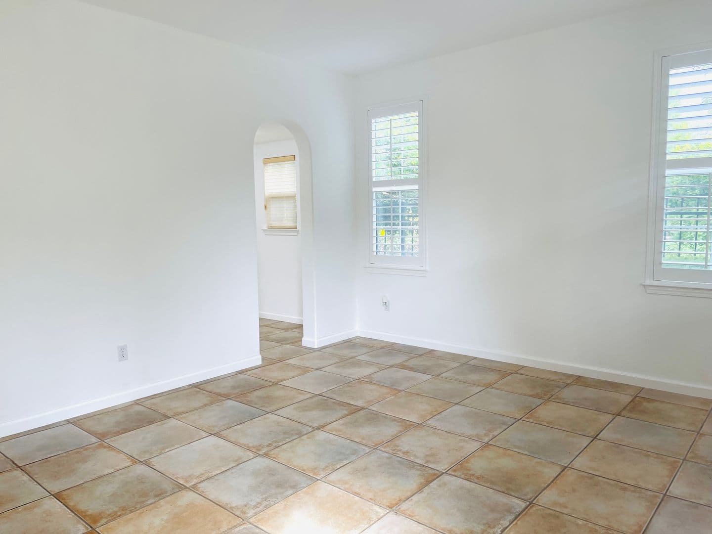 Vallejo House: 4285 Bromley Ct