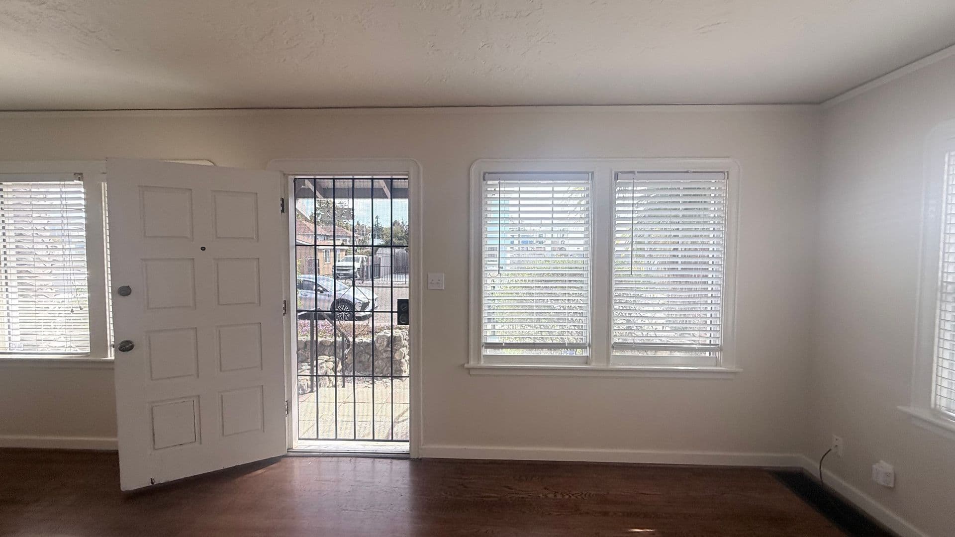 Vallejo House: 332 Indiana St
