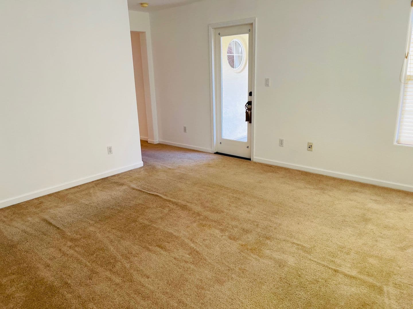 Vallejo House: 4285 Bromley Ct