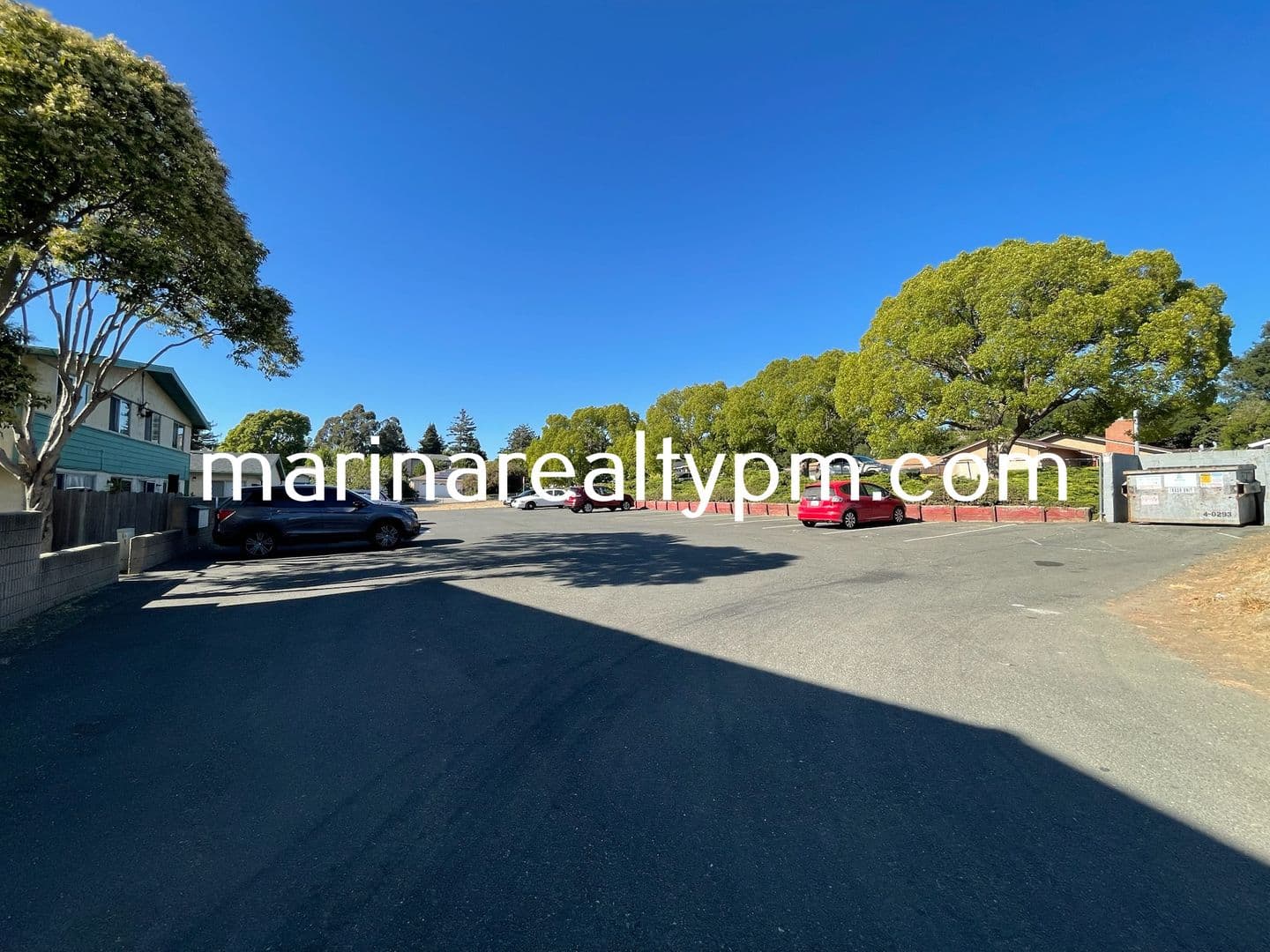 Vallejo Apartment: 240 Holly St. #1-14
