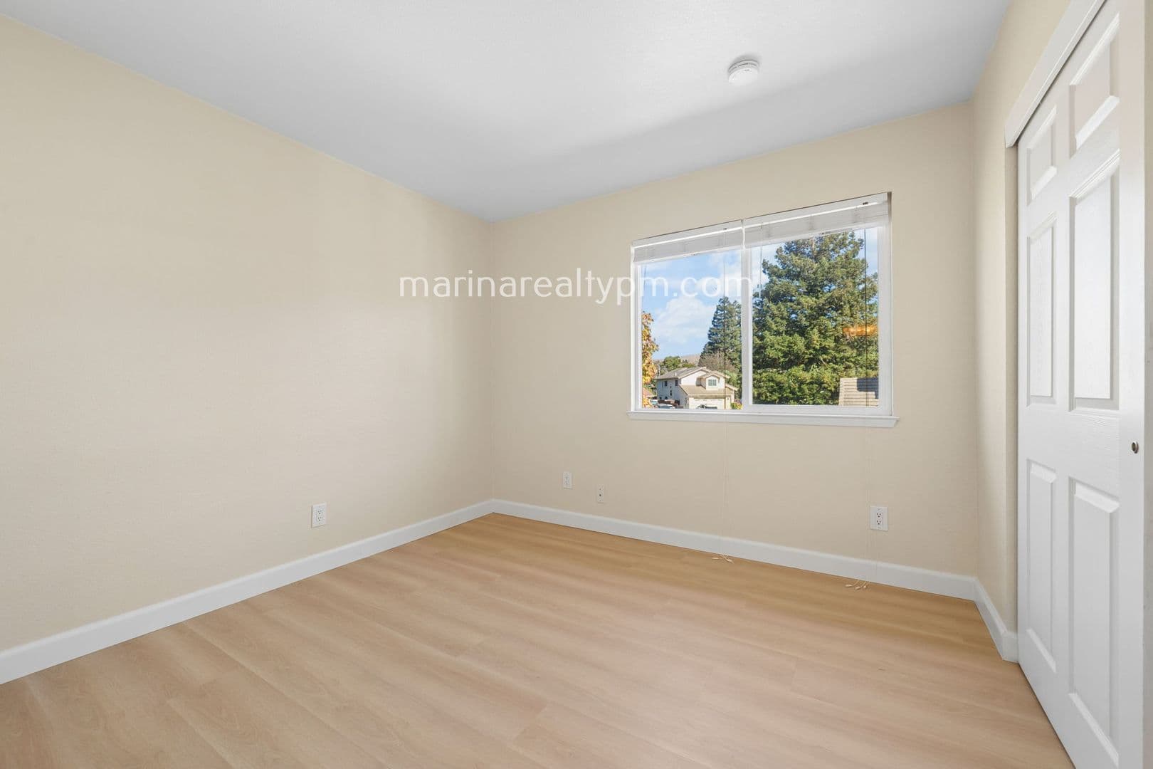 Vallejo House: 103 Bolton Way Vallejo