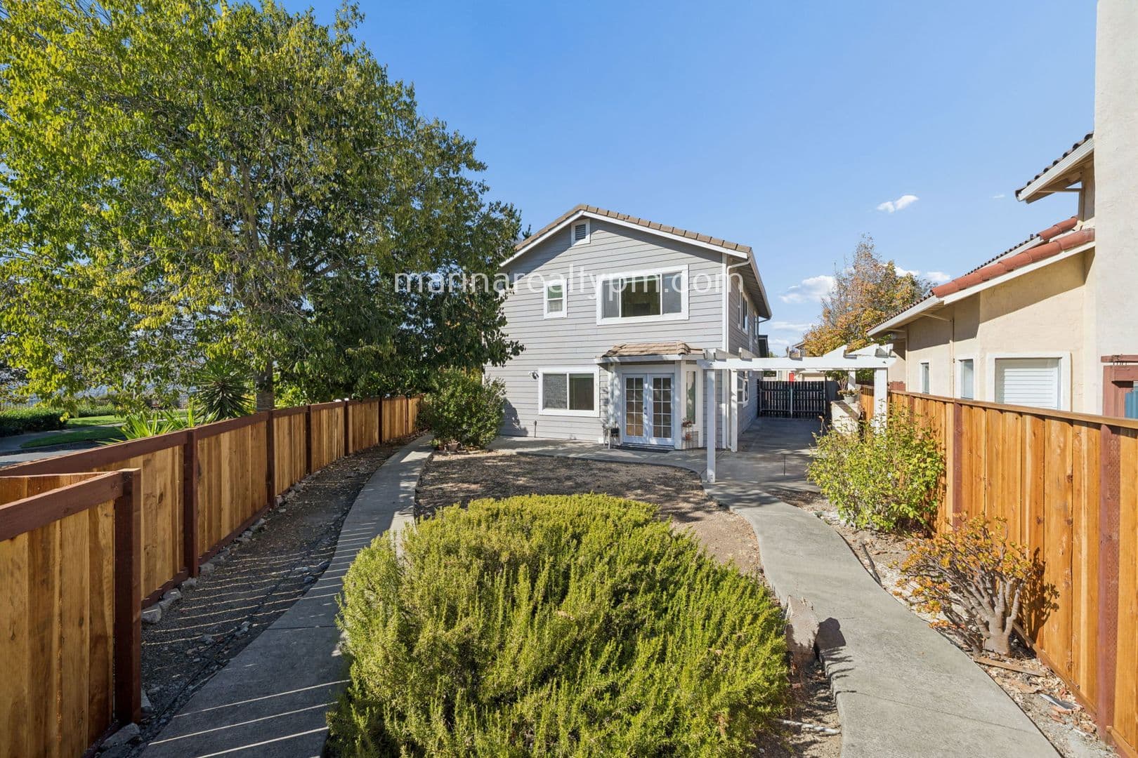 Vallejo House: 103 Bolton Way Vallejo