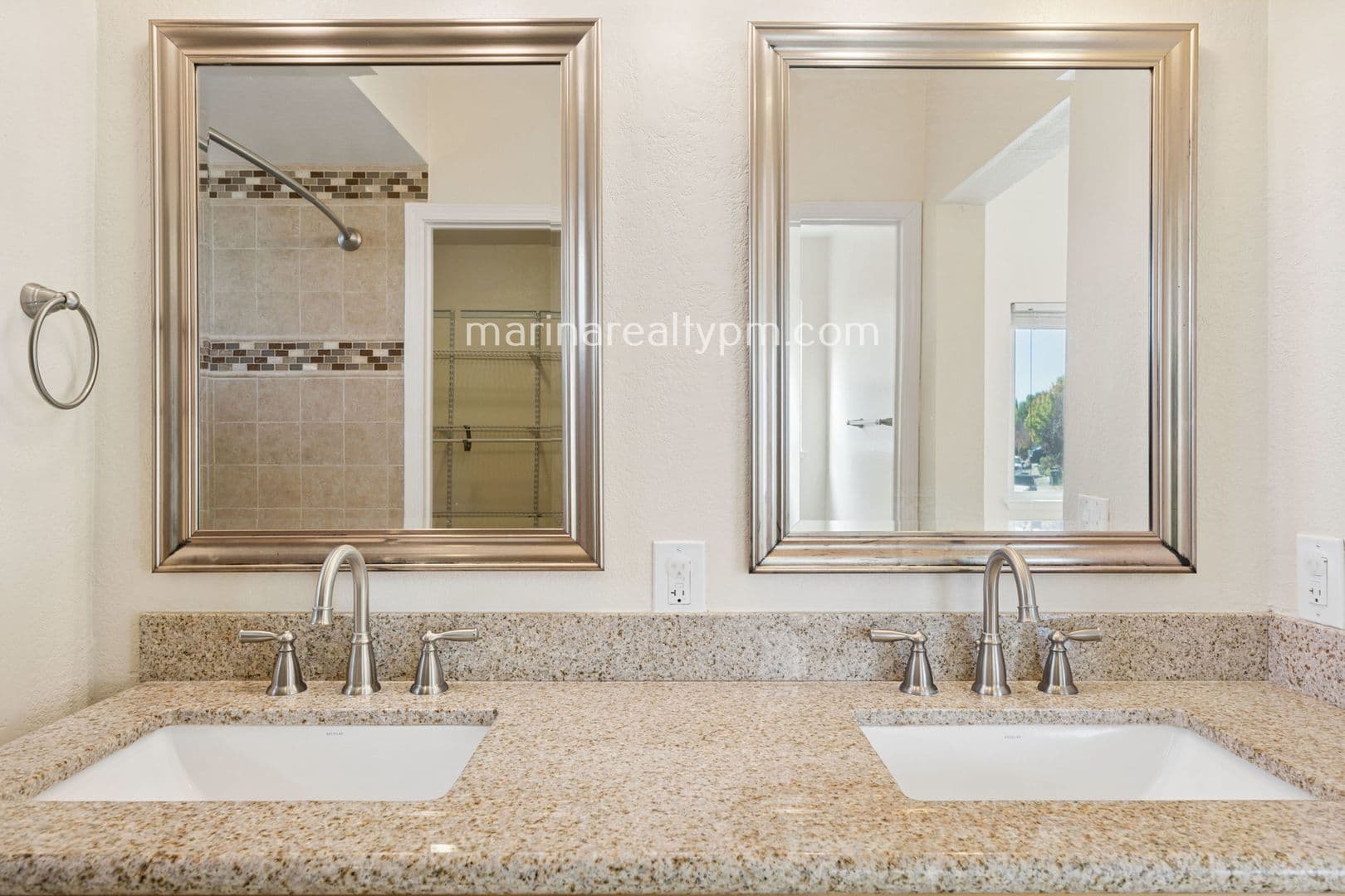 Vallejo House: 103 Bolton Way Vallejo